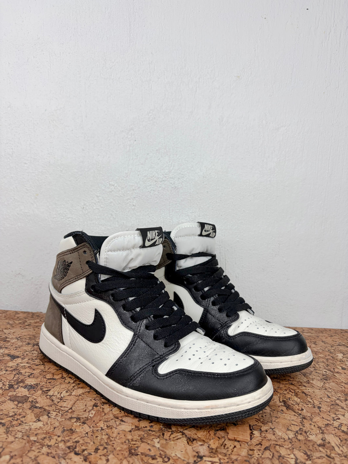 Nike Air Jordan 1 Retro High OG 'Dark Mocha' 2020 - EU40