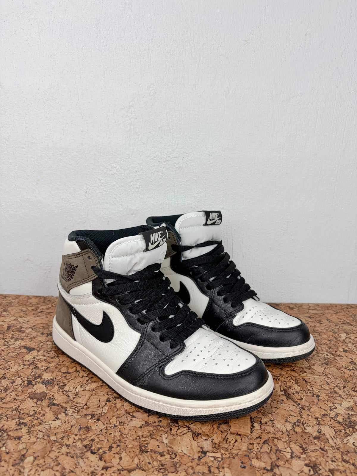 Nike Air Jordan 1 Retro High OG 'Dark Mocha' 2020 - EU40