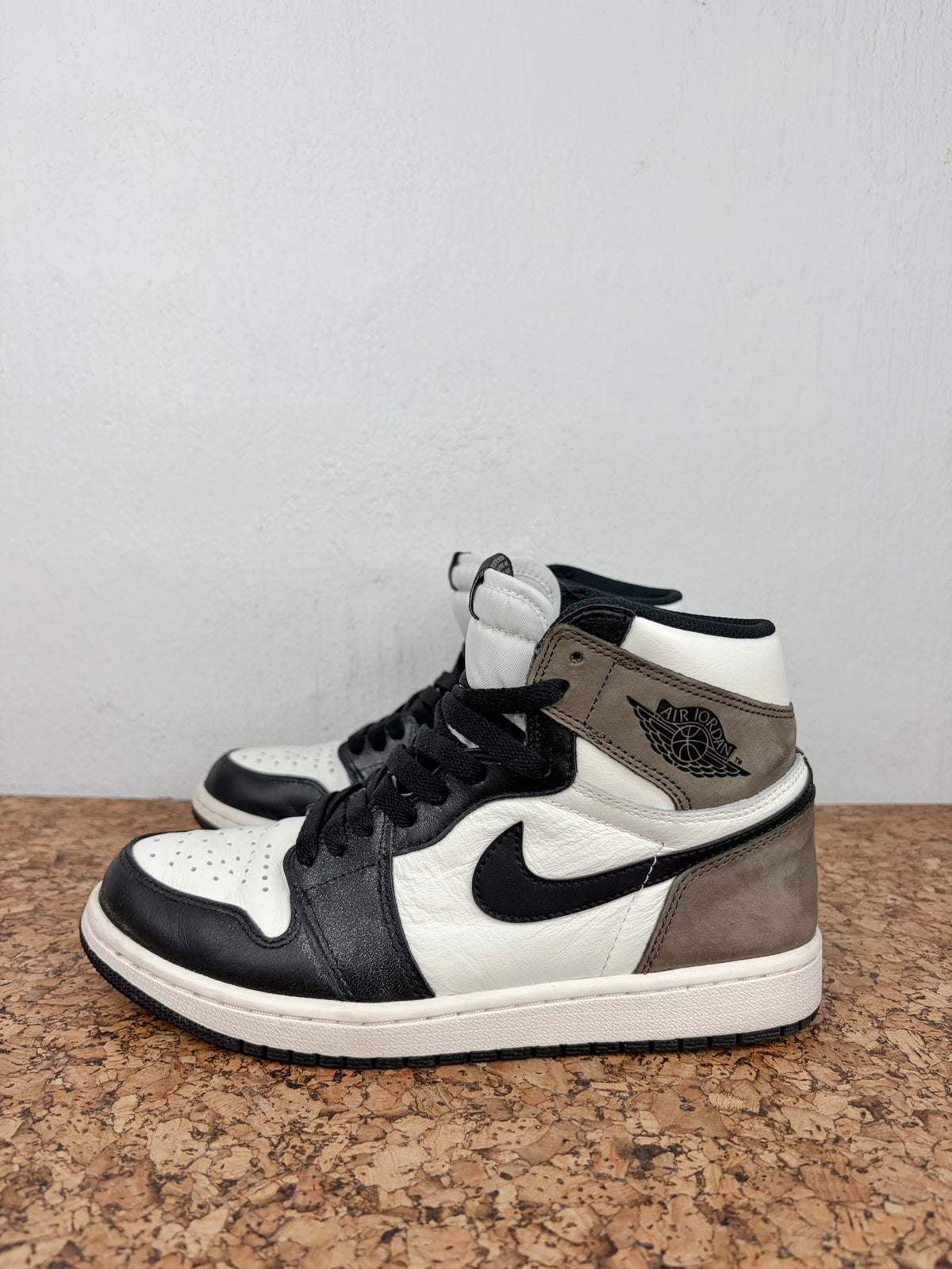 Nike Air Jordan 1 Retro High OG 'Dark Mocha' 2020 - EU40