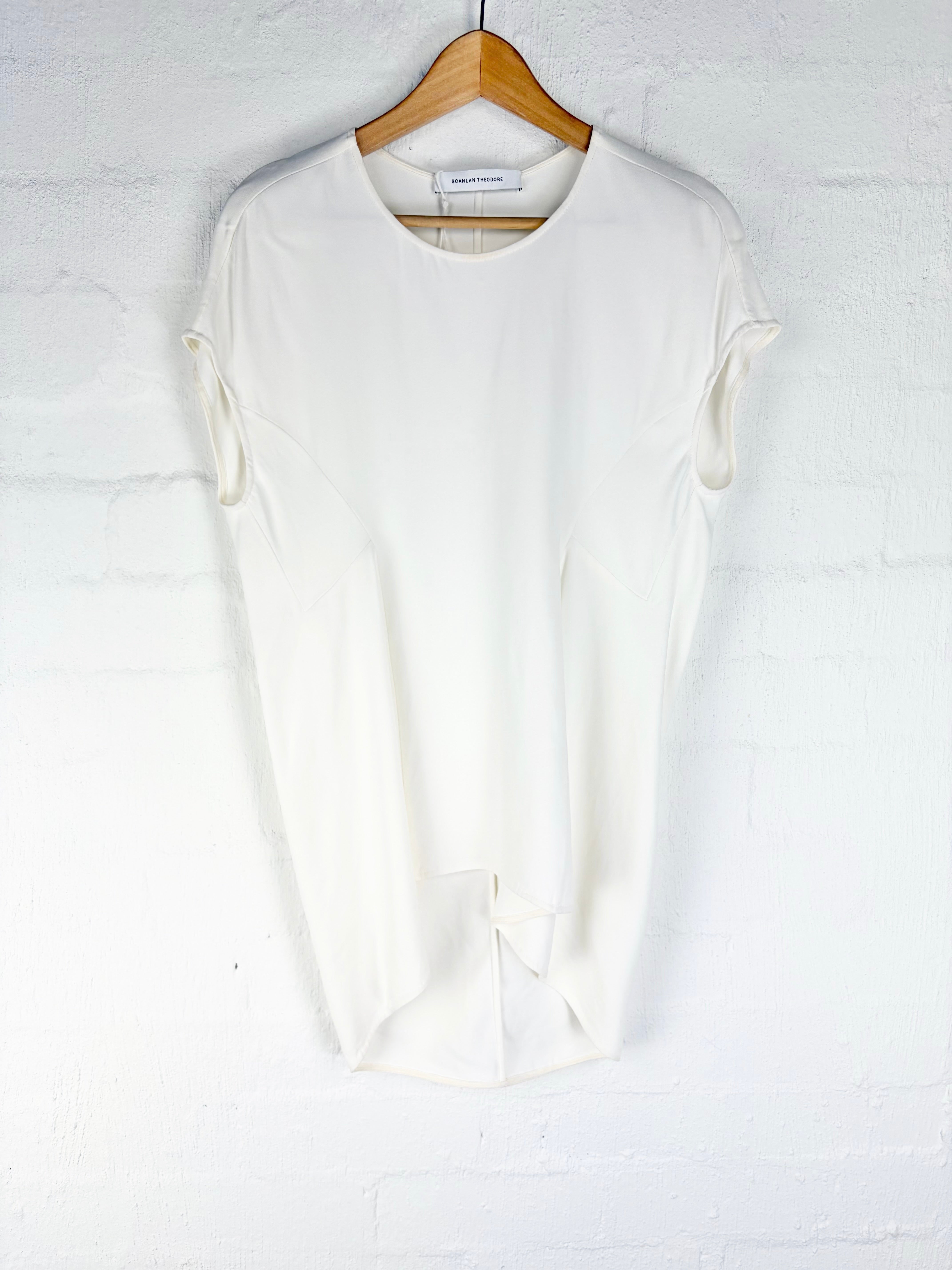 Scanlan Theodore White Sleeveless Tunic Style Top - AU8