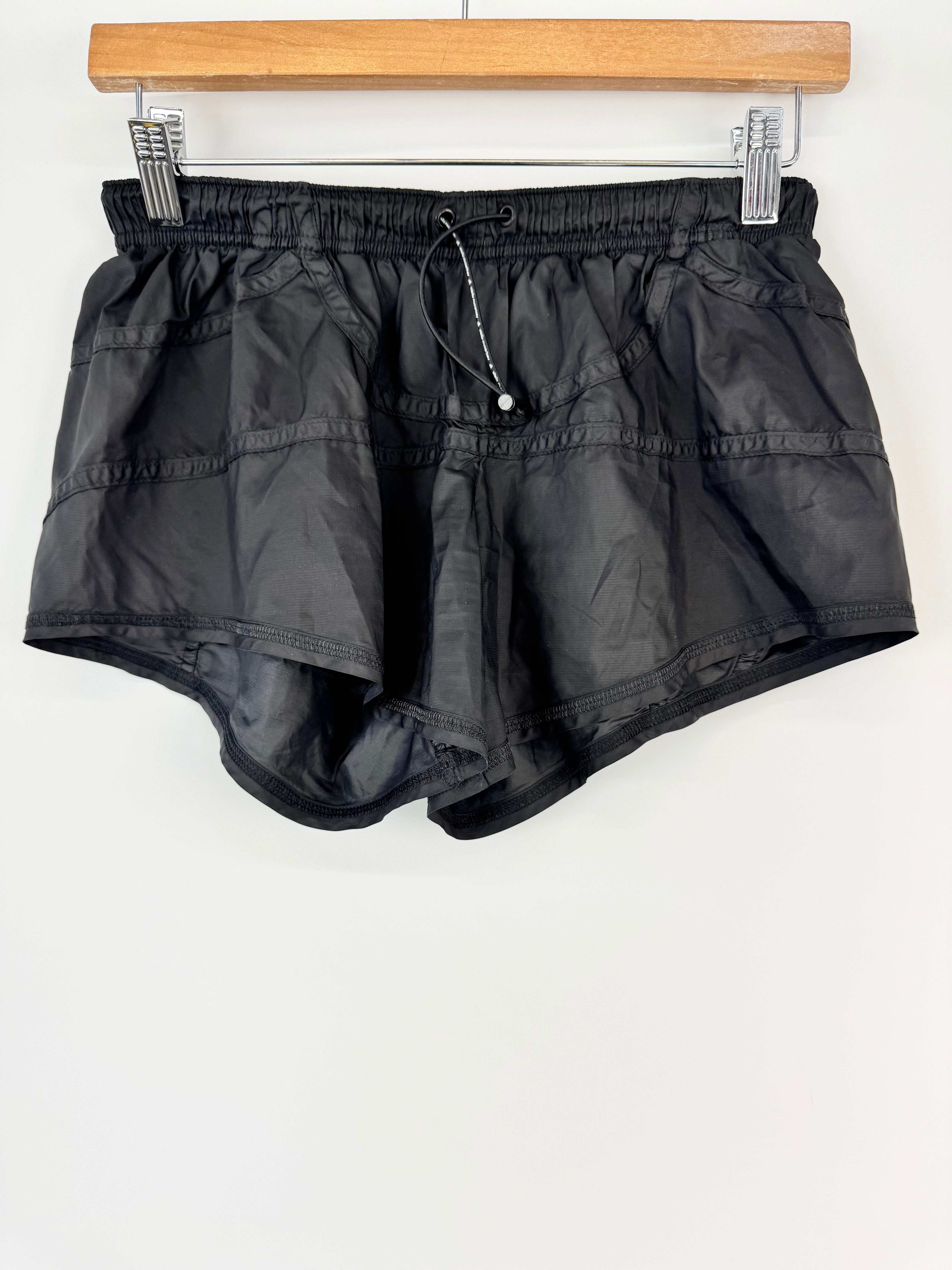 Stella McCartney x Adidas Trackshorts - AU8