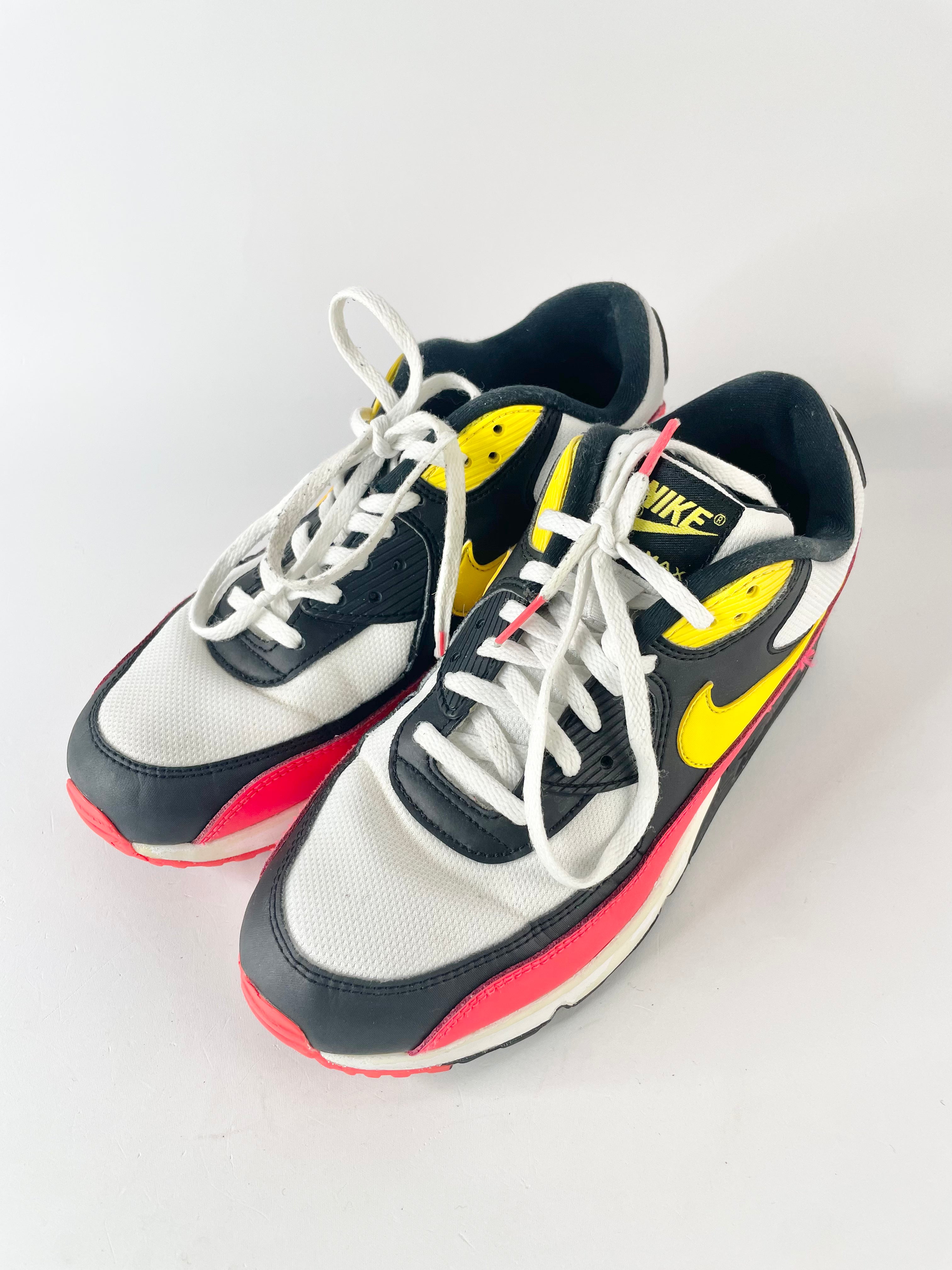 Nike Air Max 90 Essential 'Crimson' Multicolour Sneakers - EU42.5