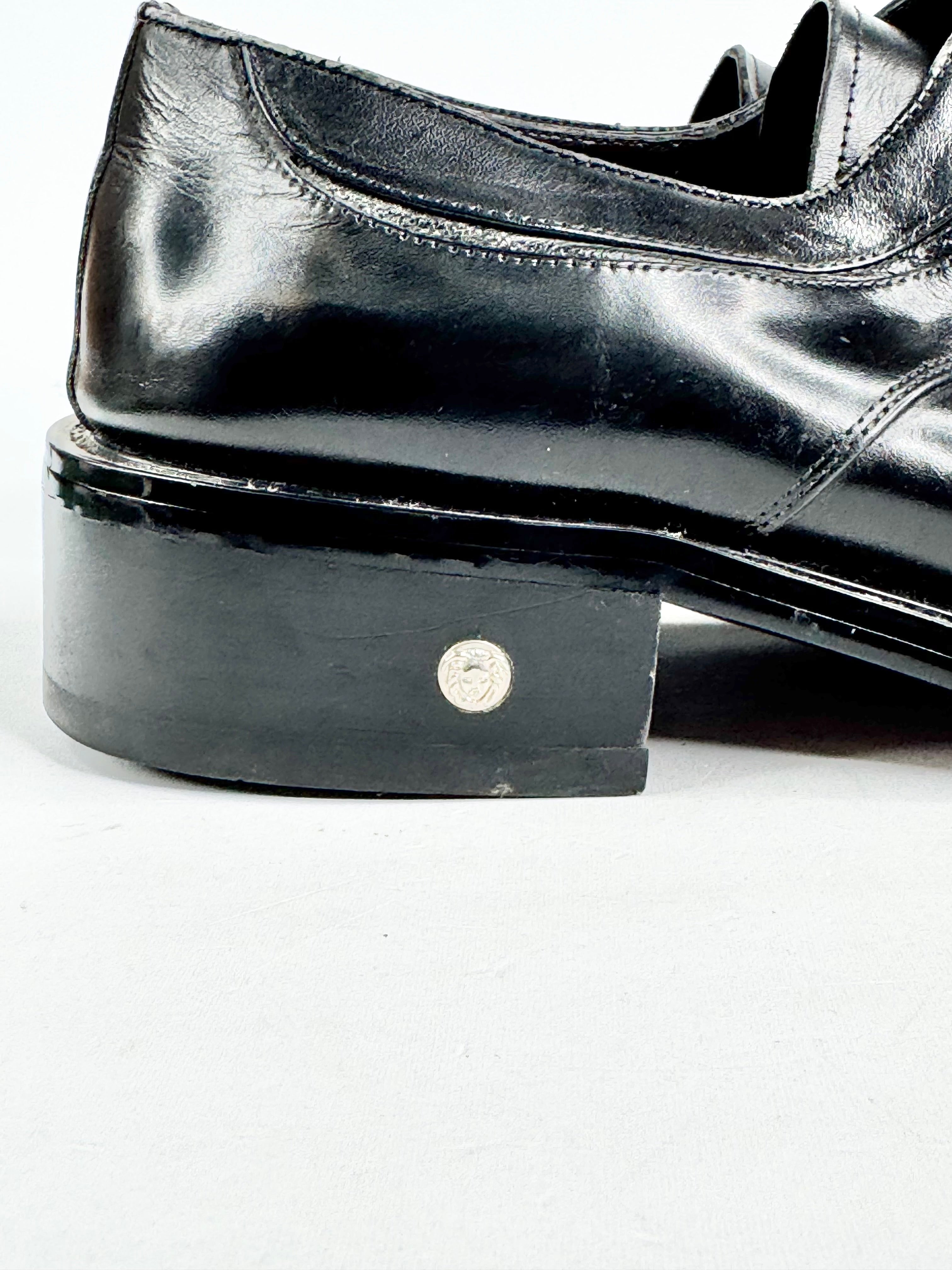 Vintage 'Versage' Black Lace Up Shoes - 25.5