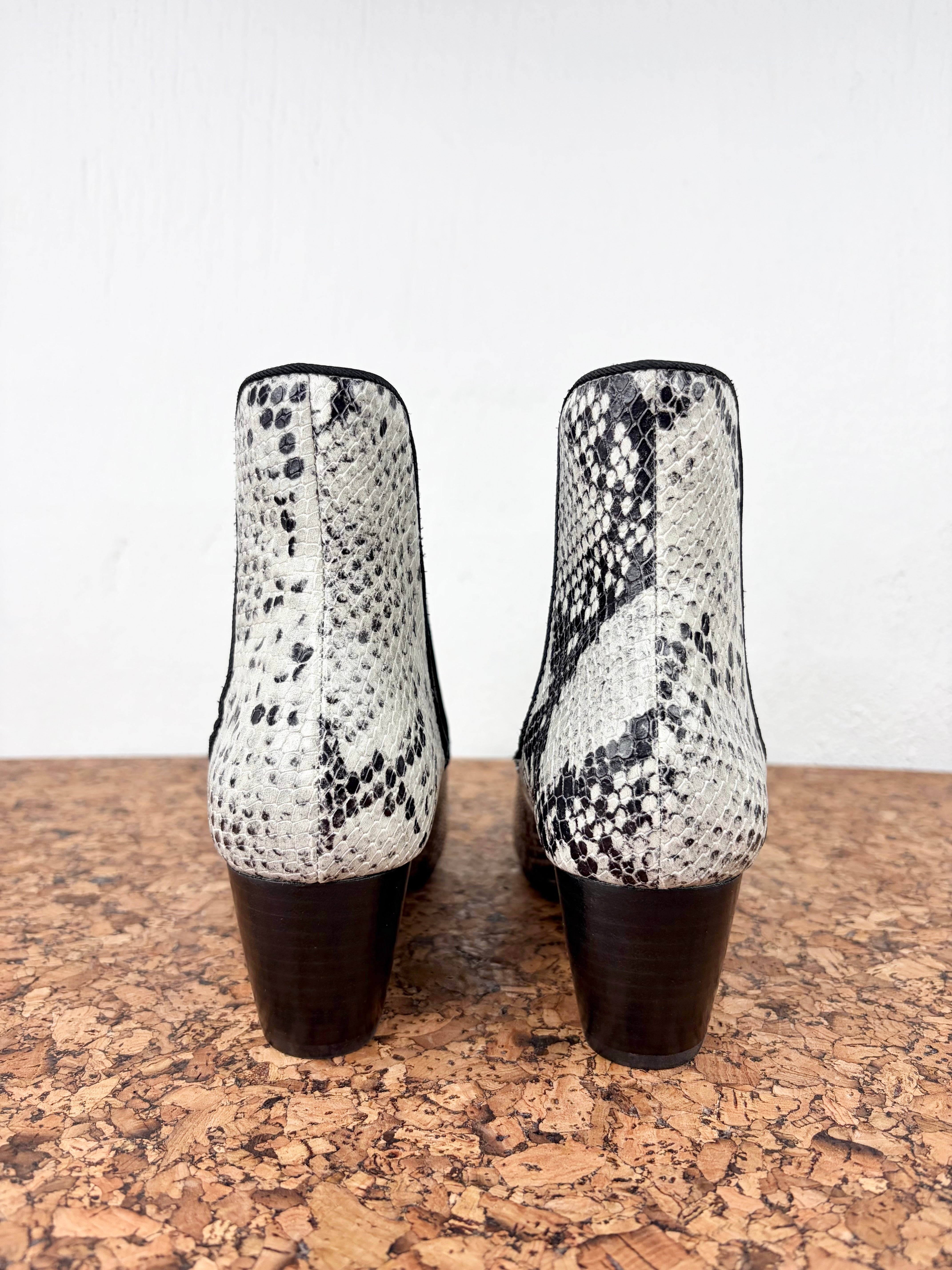 Sol Sana Faux Snake Western Ankle Boot - EU39