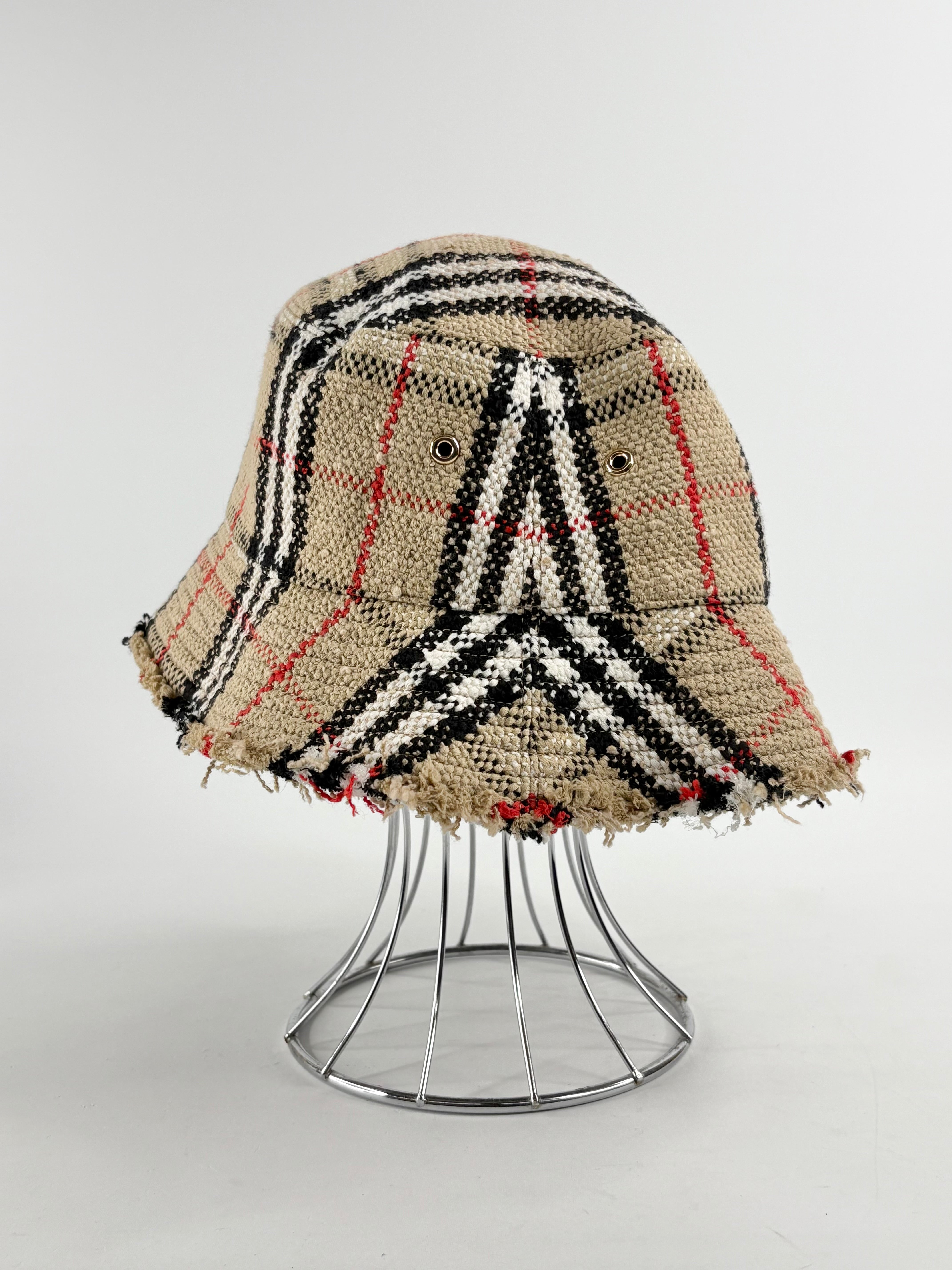Burberry Vintage-Check Bouclé Bucket Hat