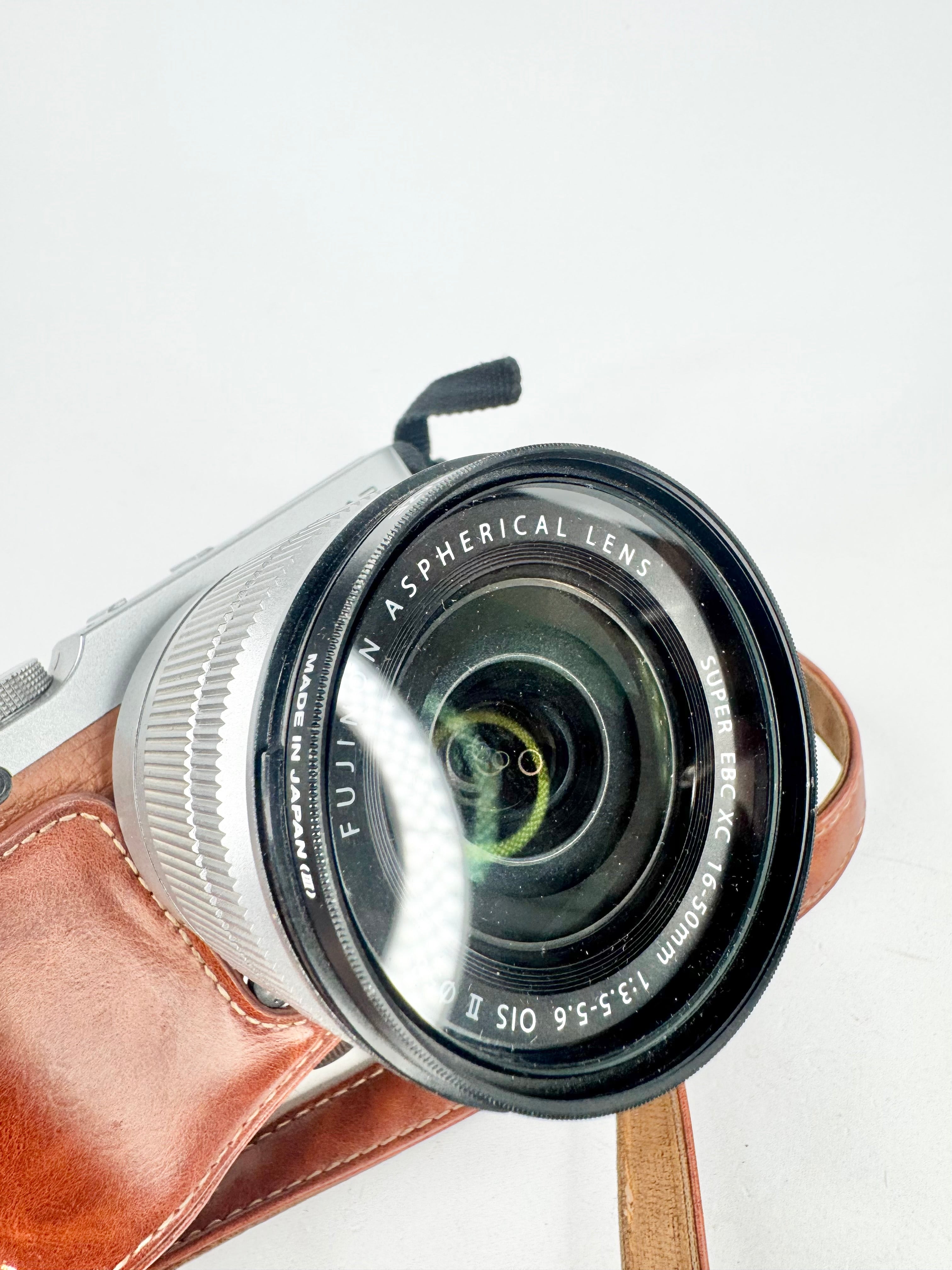 Fuji Film X-A2 Digital Camera