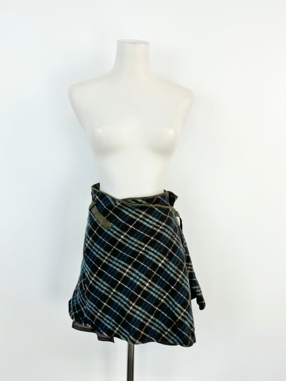Burberry London 'Blue Label' Blue & Grey Tartan Mini Skirt - AU8