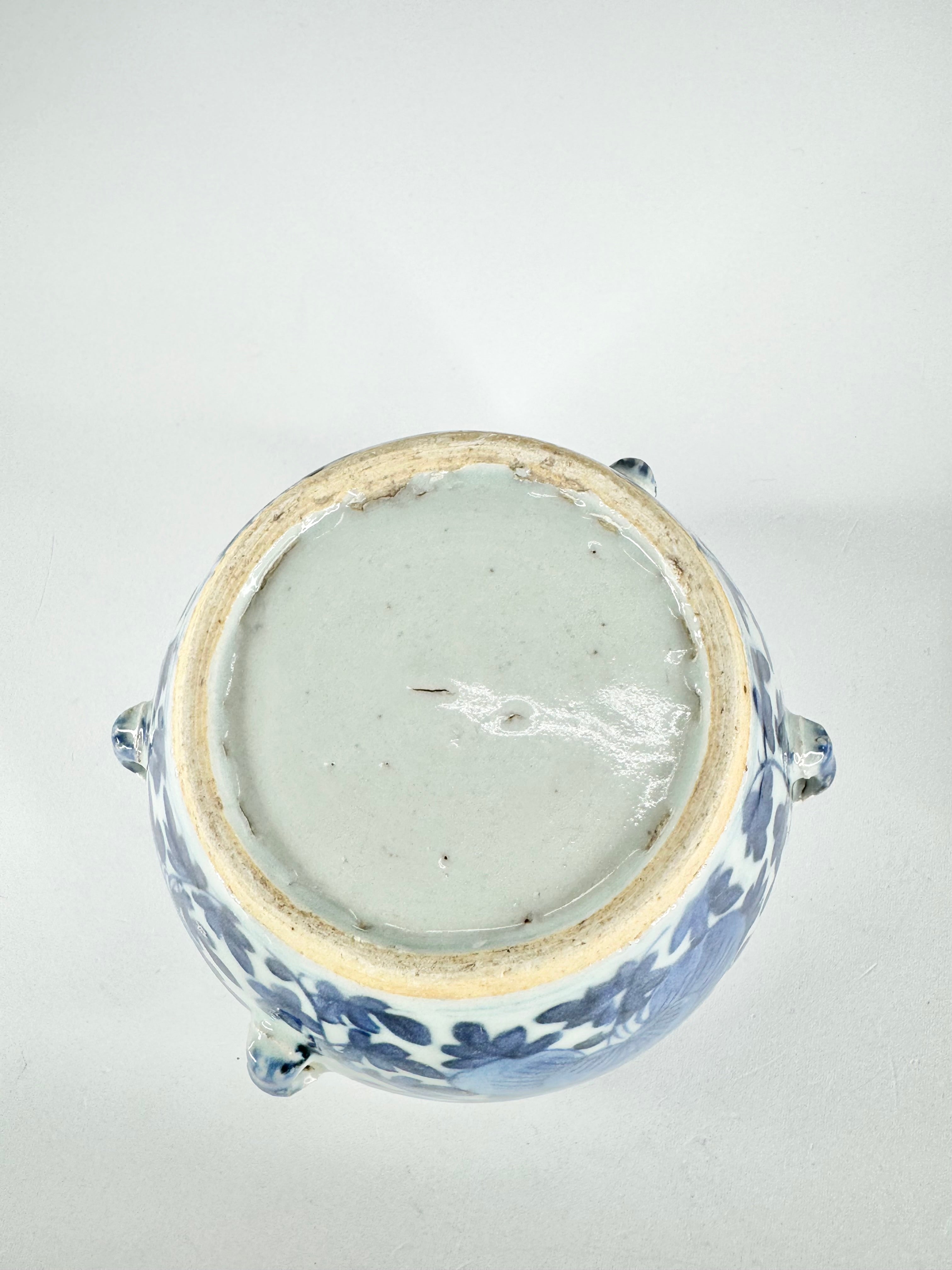 Antique Blue & White Fu Dog Ginger Jar