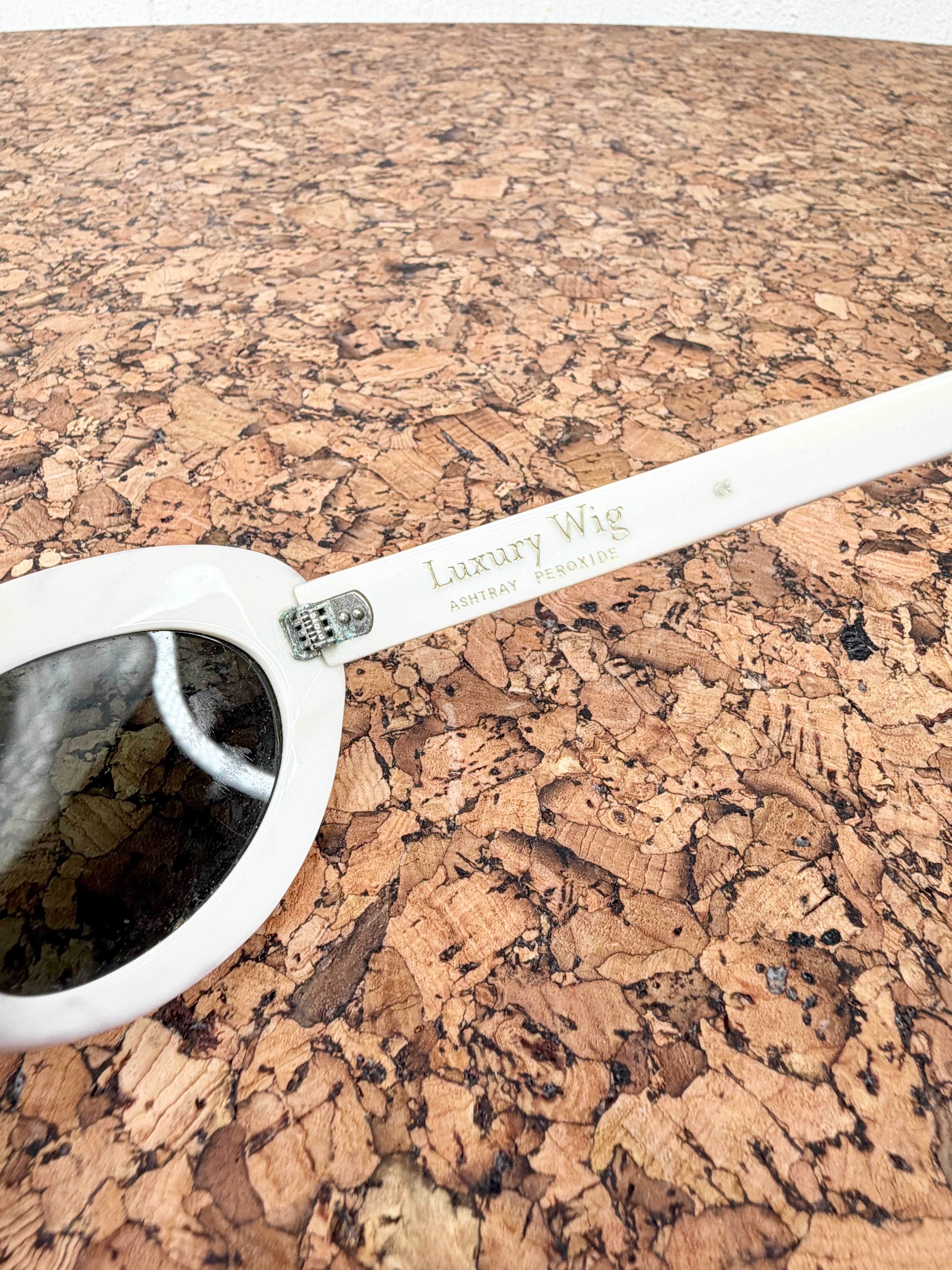 Raen ‘Ashtray Luxury Wig Collection’ White & Purple Marbled Sunglasses