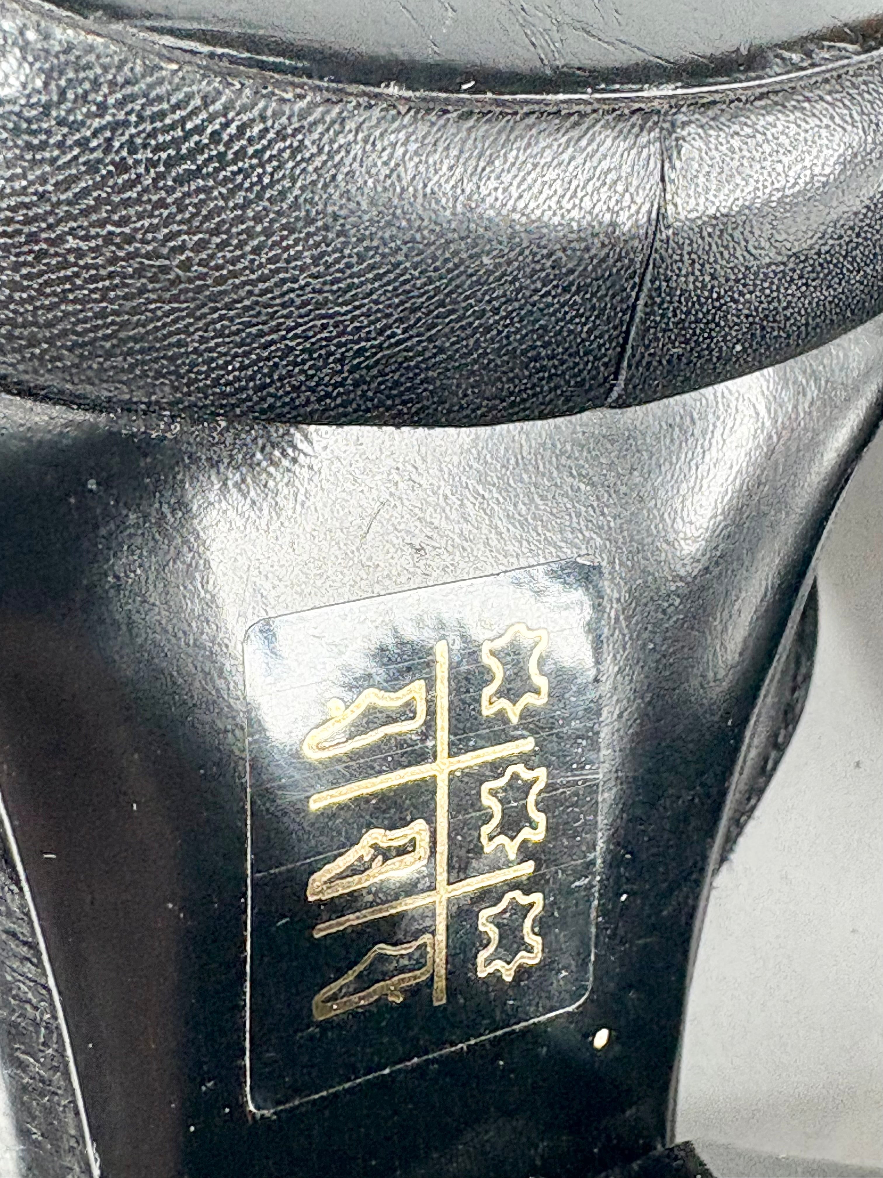 Loewe Black Leather Leg-Tie Sandals - EU39