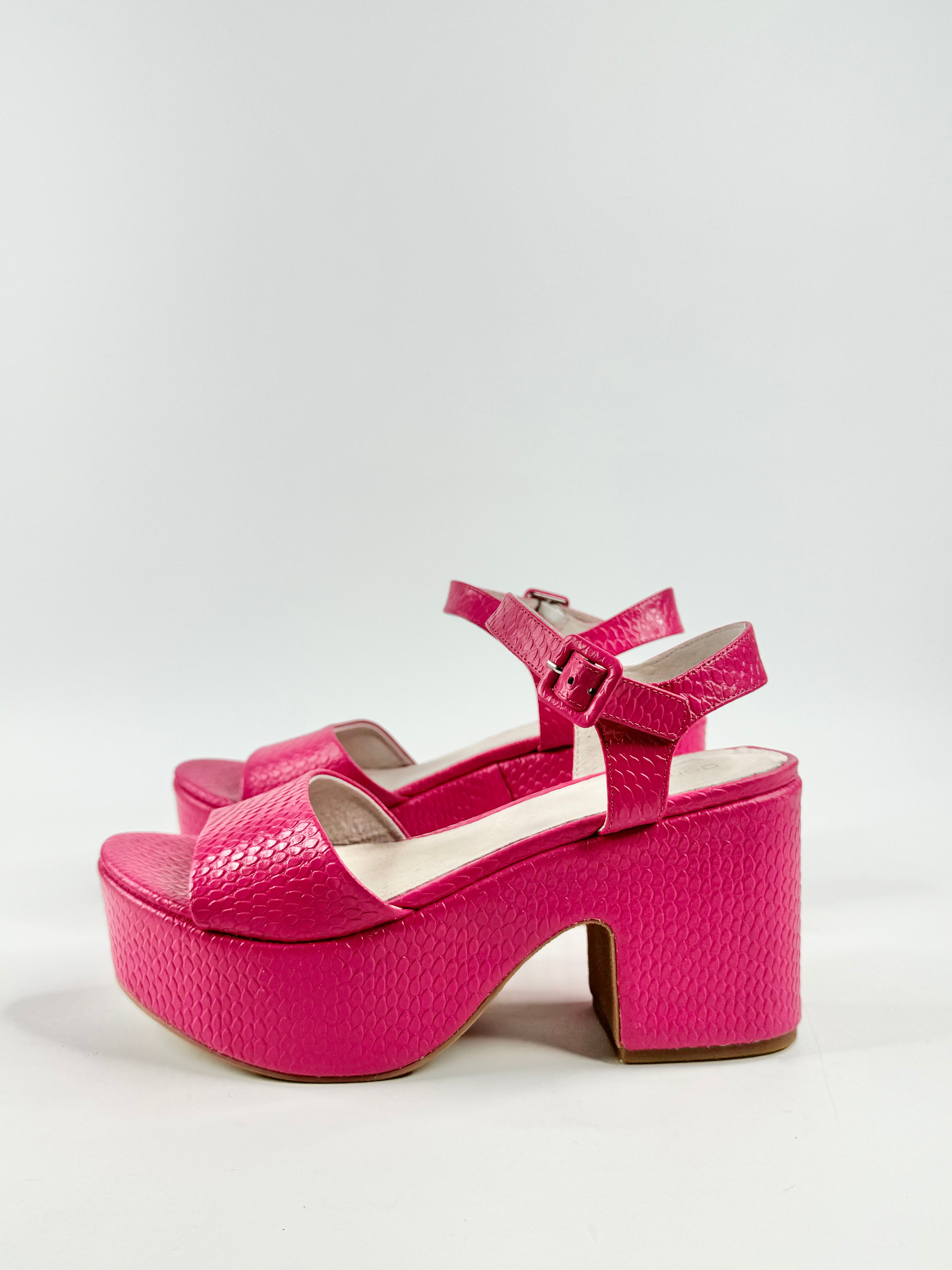 Gorman 'Sunny' Platform NWT - EU41