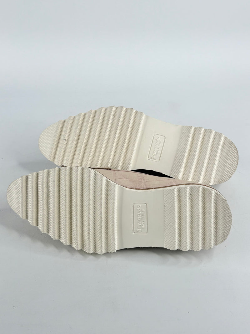 Barracuda Faded Pink & Cream Croc-Textured Leather Loafers - EU36