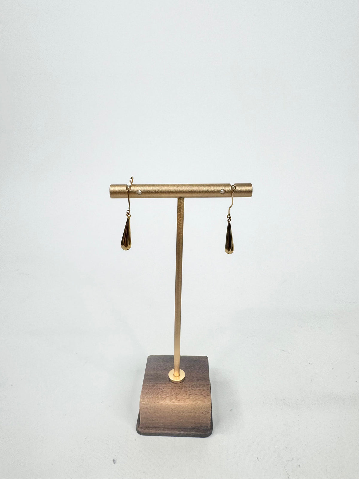Rolled Gold Elongated Tear Drop Earrings