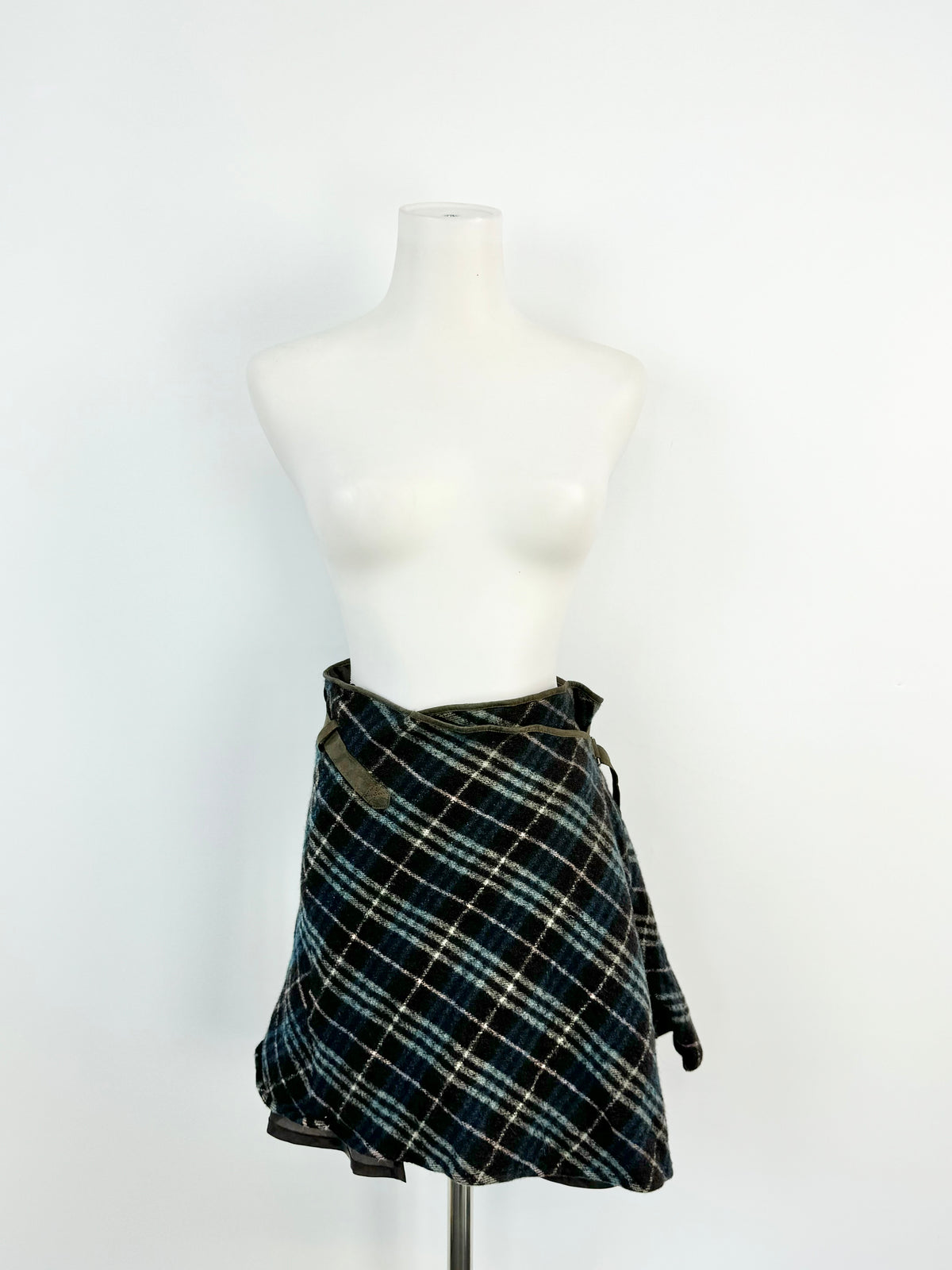 Burberry London 'Blue Label' Blue & Grey Tartan Mini Skirt - AU8