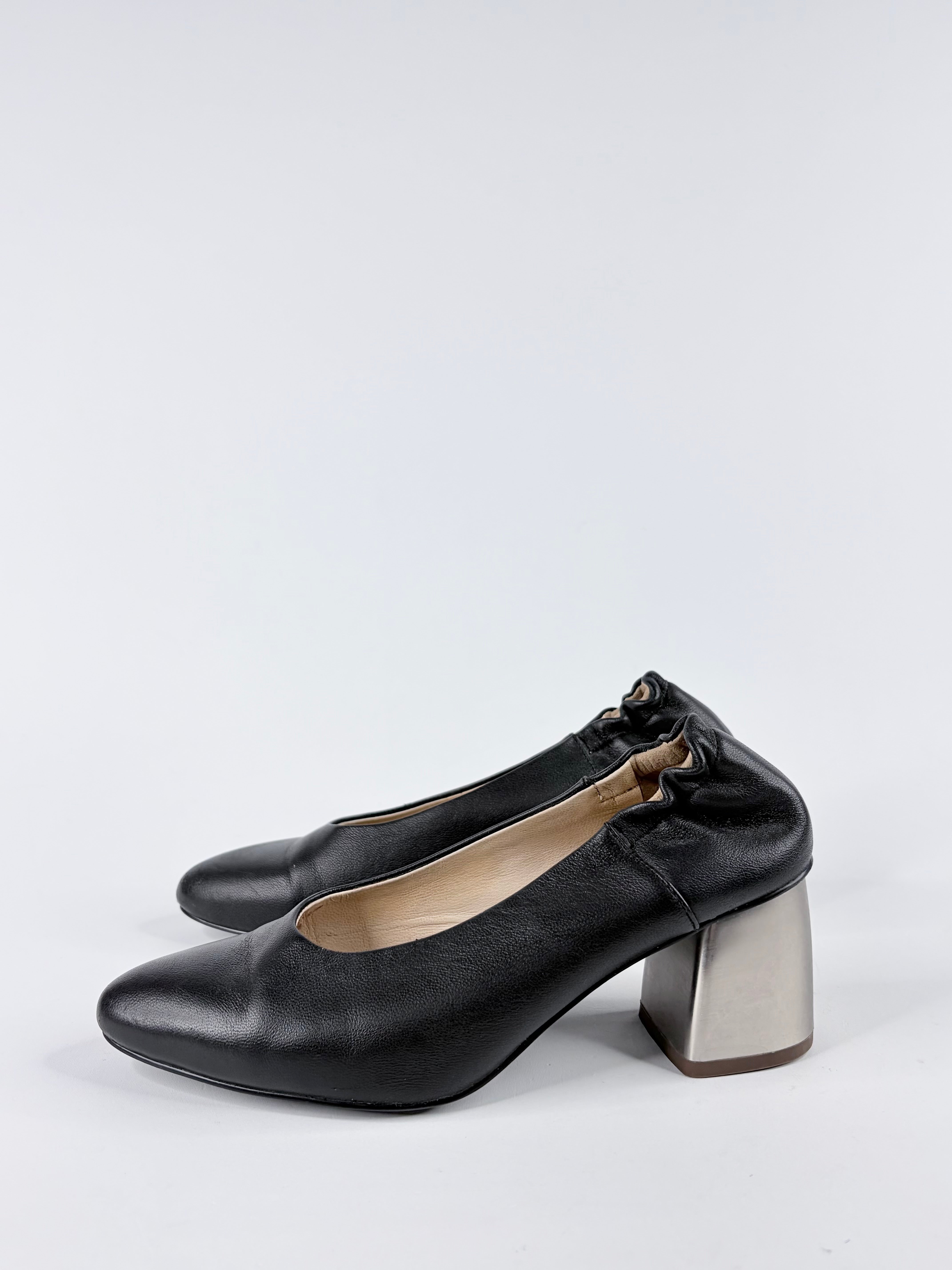 Jil Sander Navy Black Block Heel Pumps - EU37