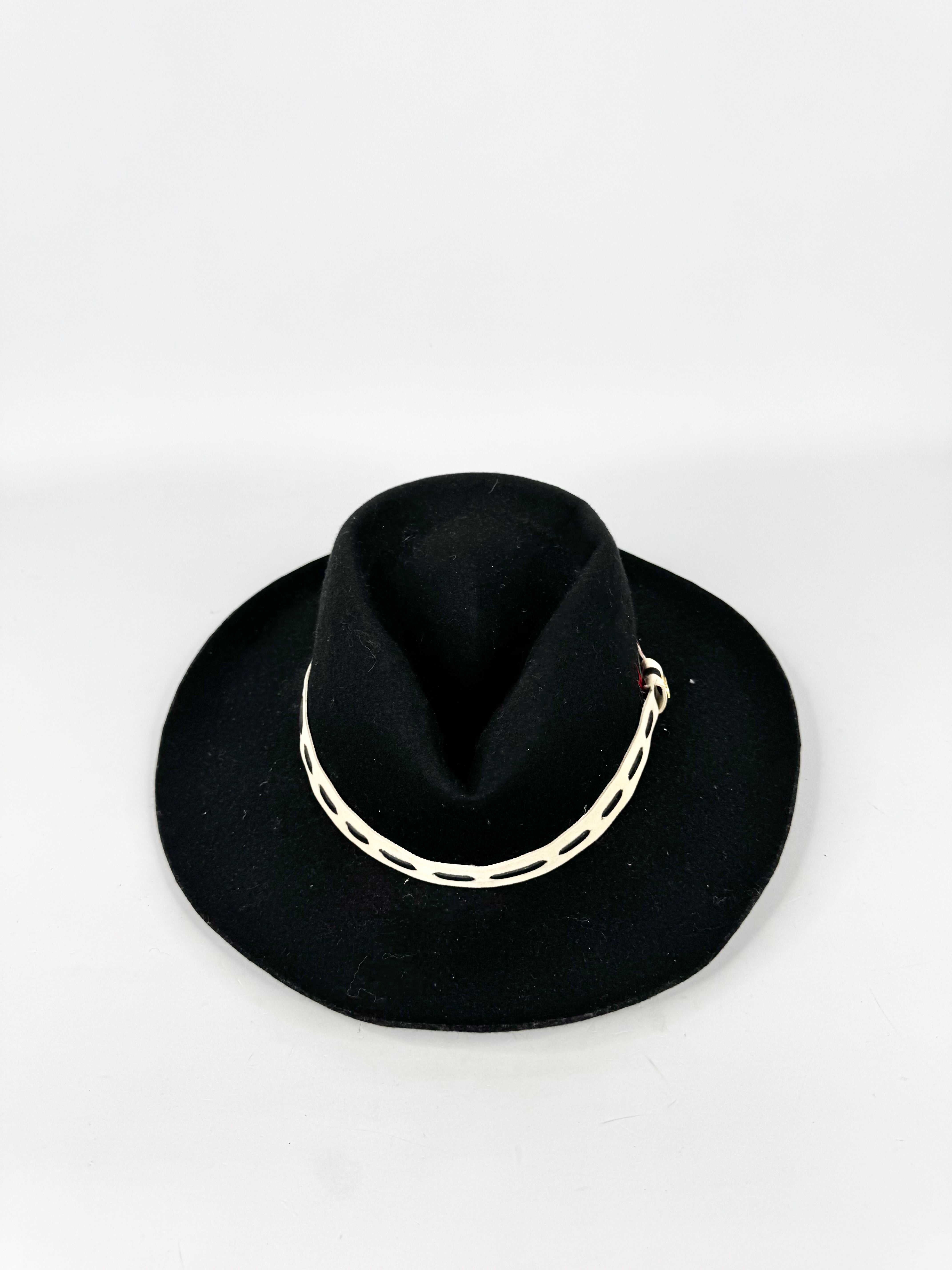 Summer Club Black Hat - L