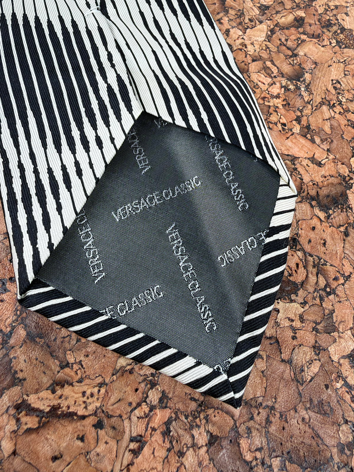 Versace Classic Ivory and Black Abstract Silk Tie