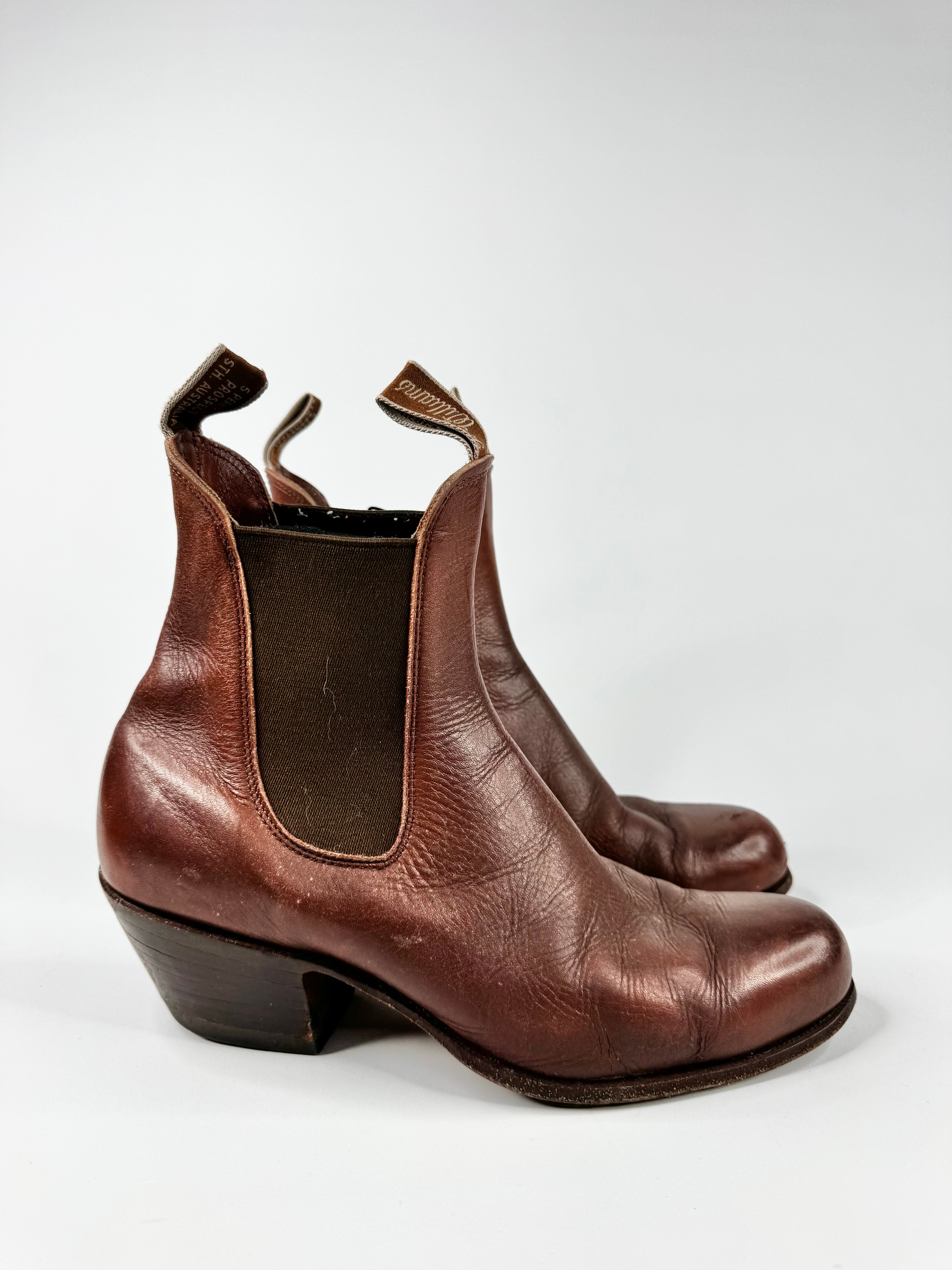R.M. Williams Cuban Heel Chestnut Brown Boots -