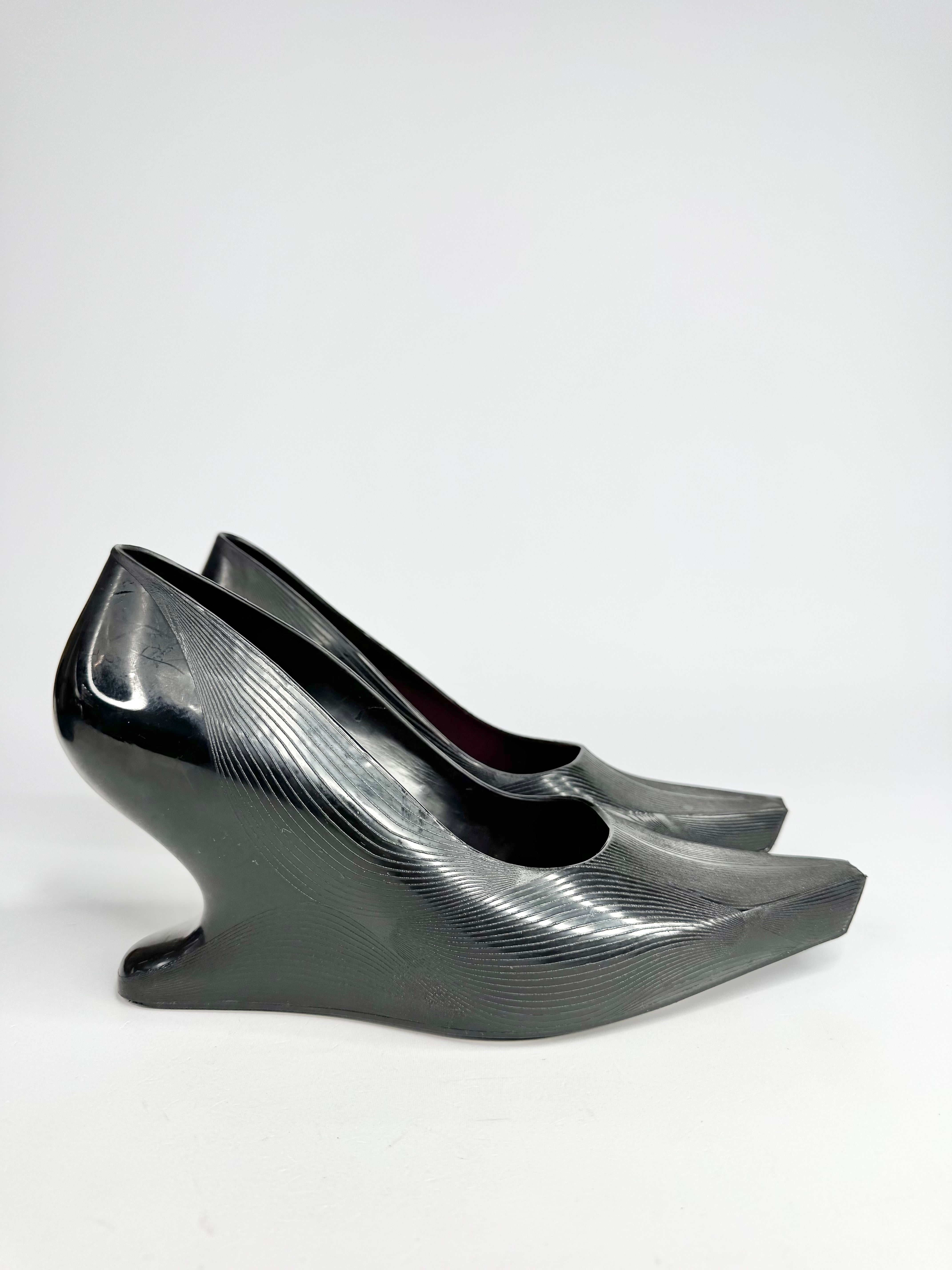 Y2K Karim Rashid x Melissa Tear Shaped Black Wedges - EU38
