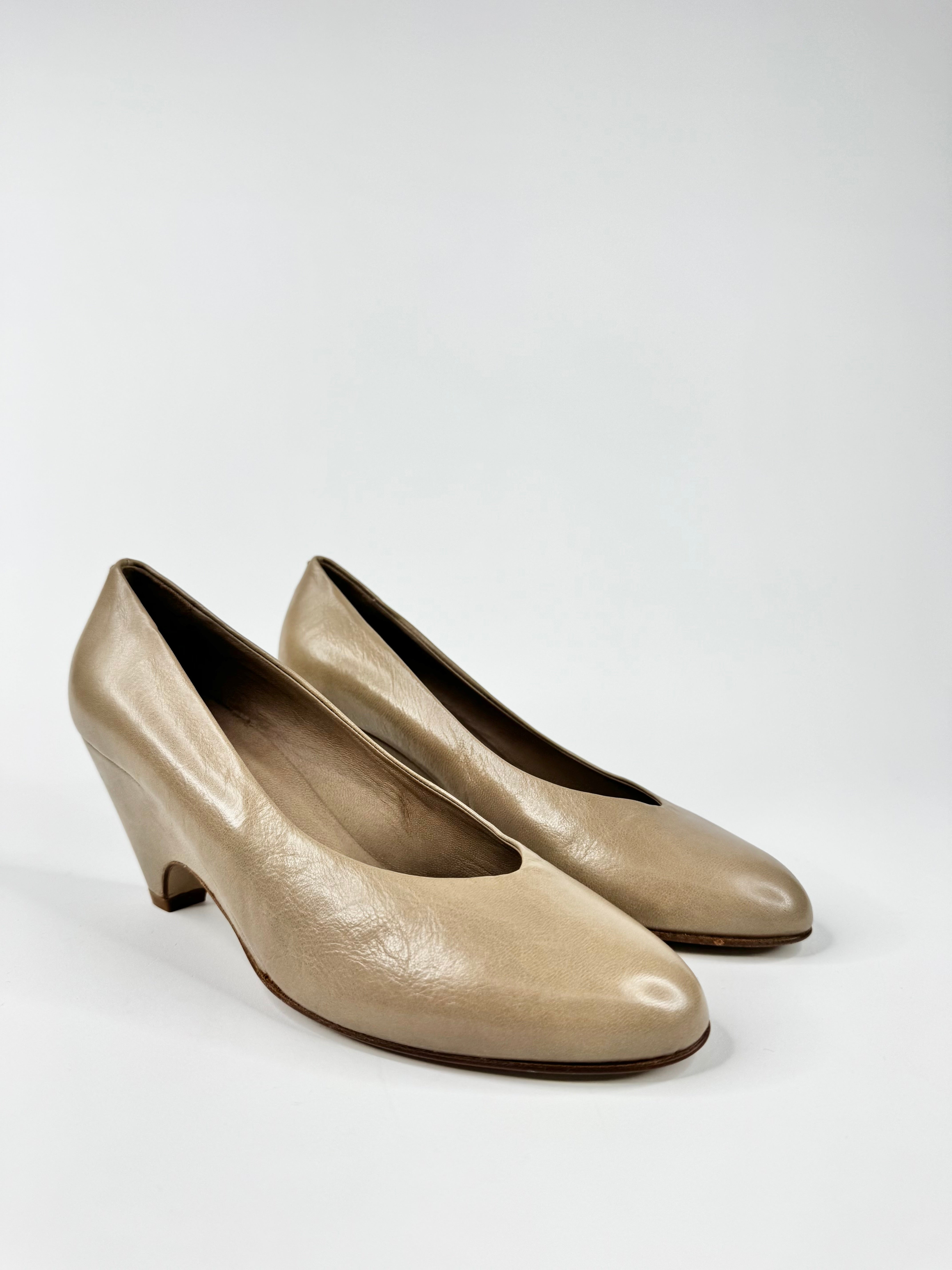 Bottega Veneta Taupe Leather Pumps - EU39.5