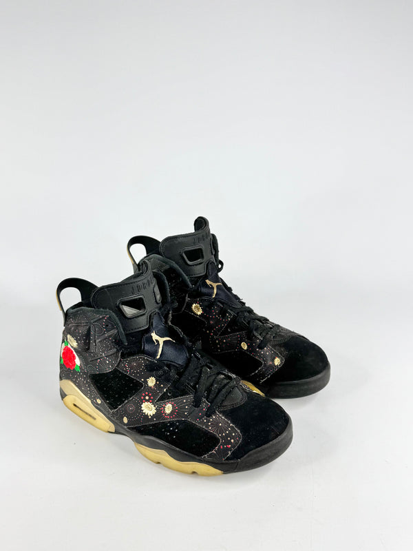 Air Jordan 6 Retro 'Chinese New Year' Black & Gold Sneakers - EU45