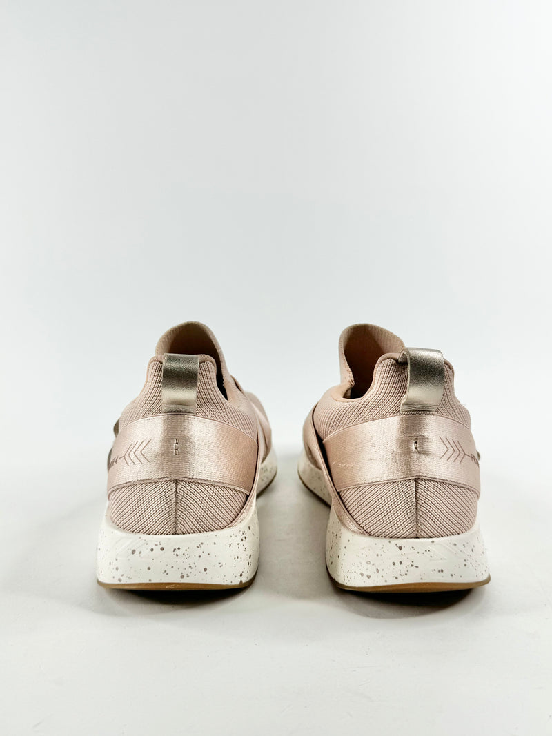 Frankie4 Rose Pink 'Zoey' Sneakers - EU38.5