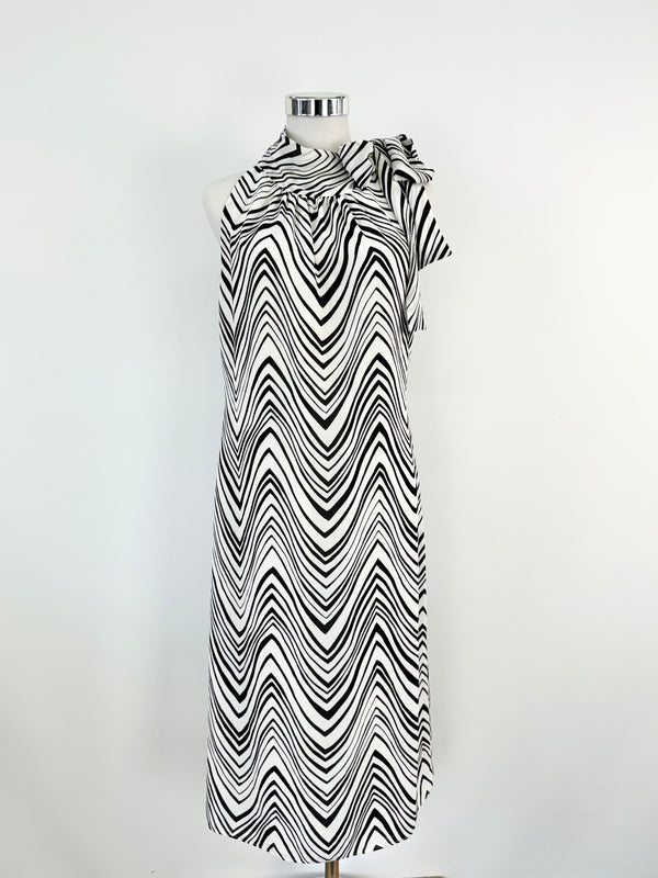 Carla Zampatti Black & White Patterned Halter Neck Maxi Dress - AU10