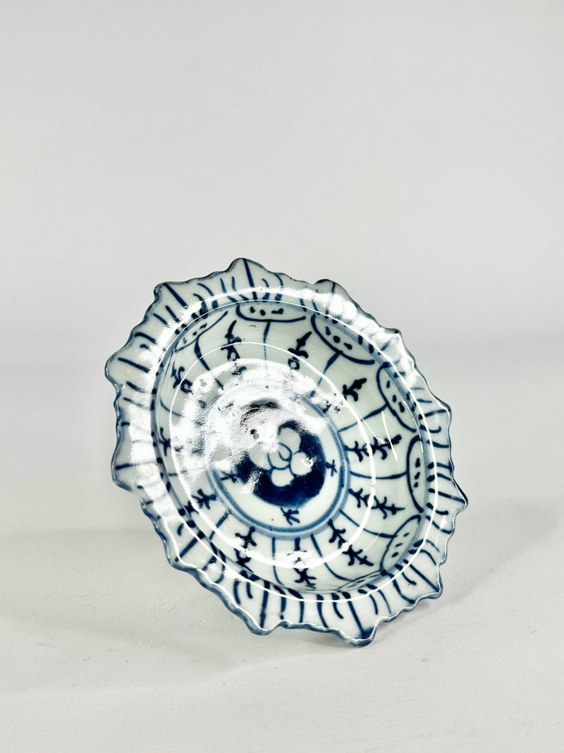 Antique Chinese Blue & White Porcelain Tazza
