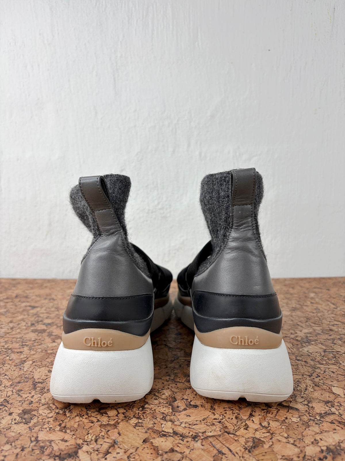 Chloé 'Sonnie' Black & Charcoal High-Top Sneakers - EU39