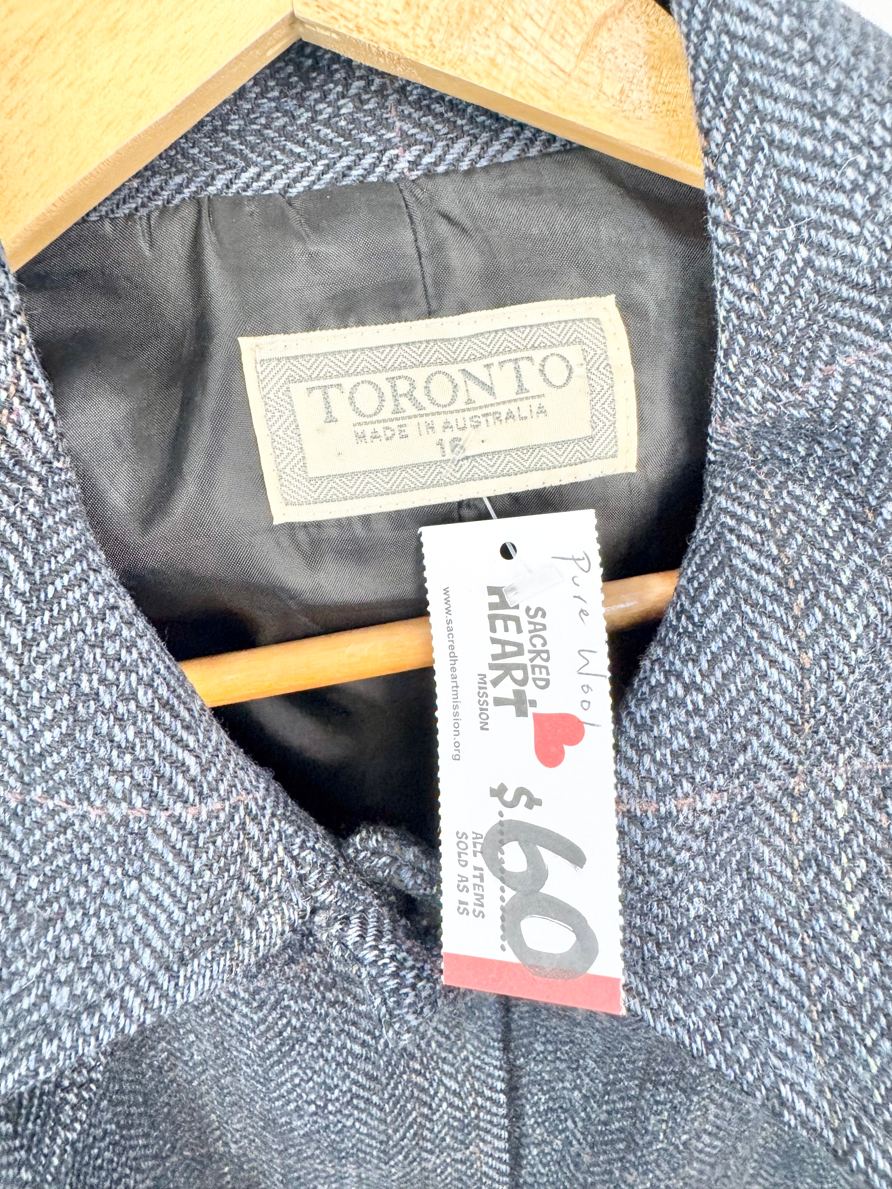 Toronto Deep Blue Herringbone Weave Jacket - AU16