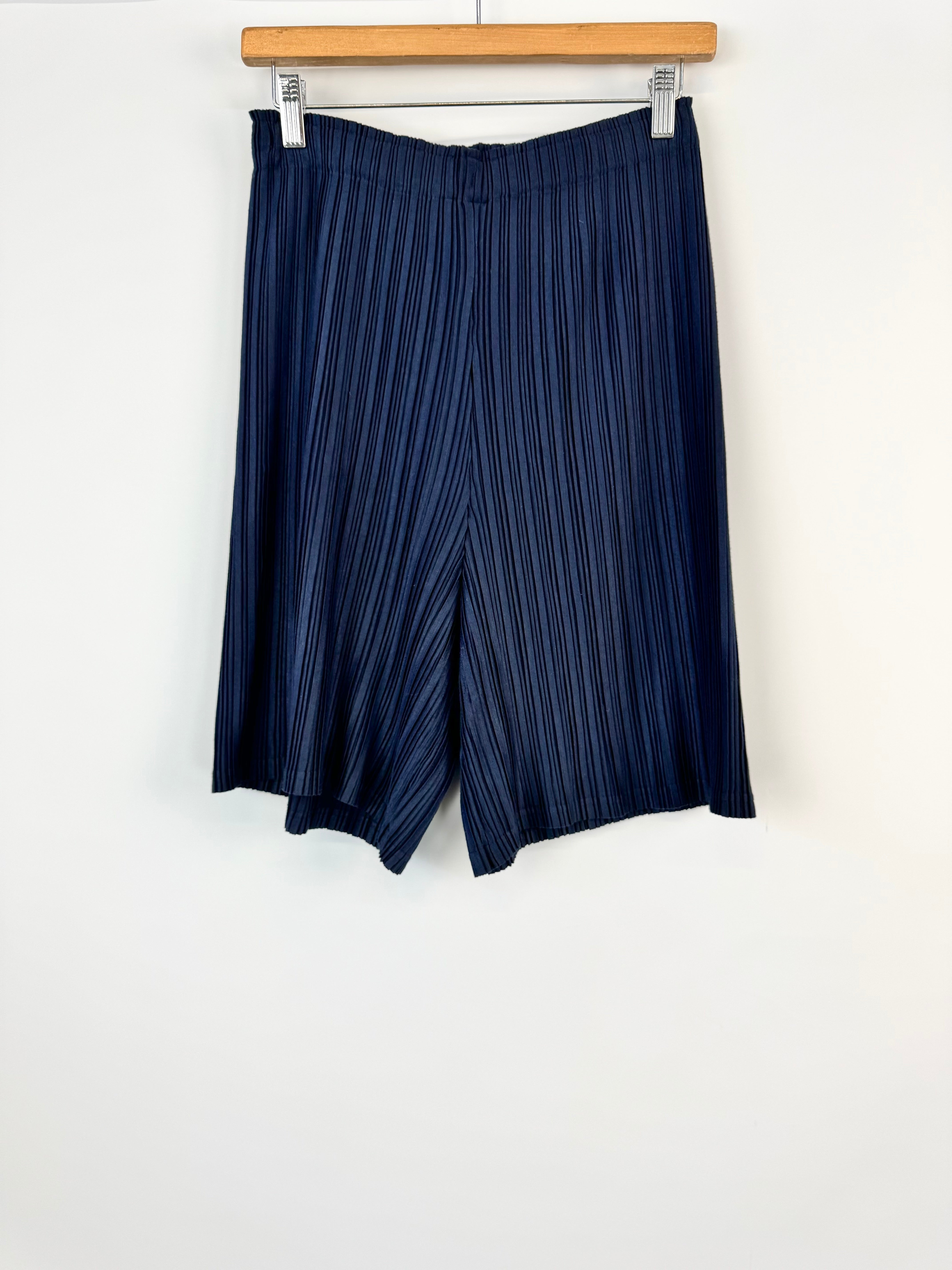 Alpha60 Pleated Navy Short - AU8