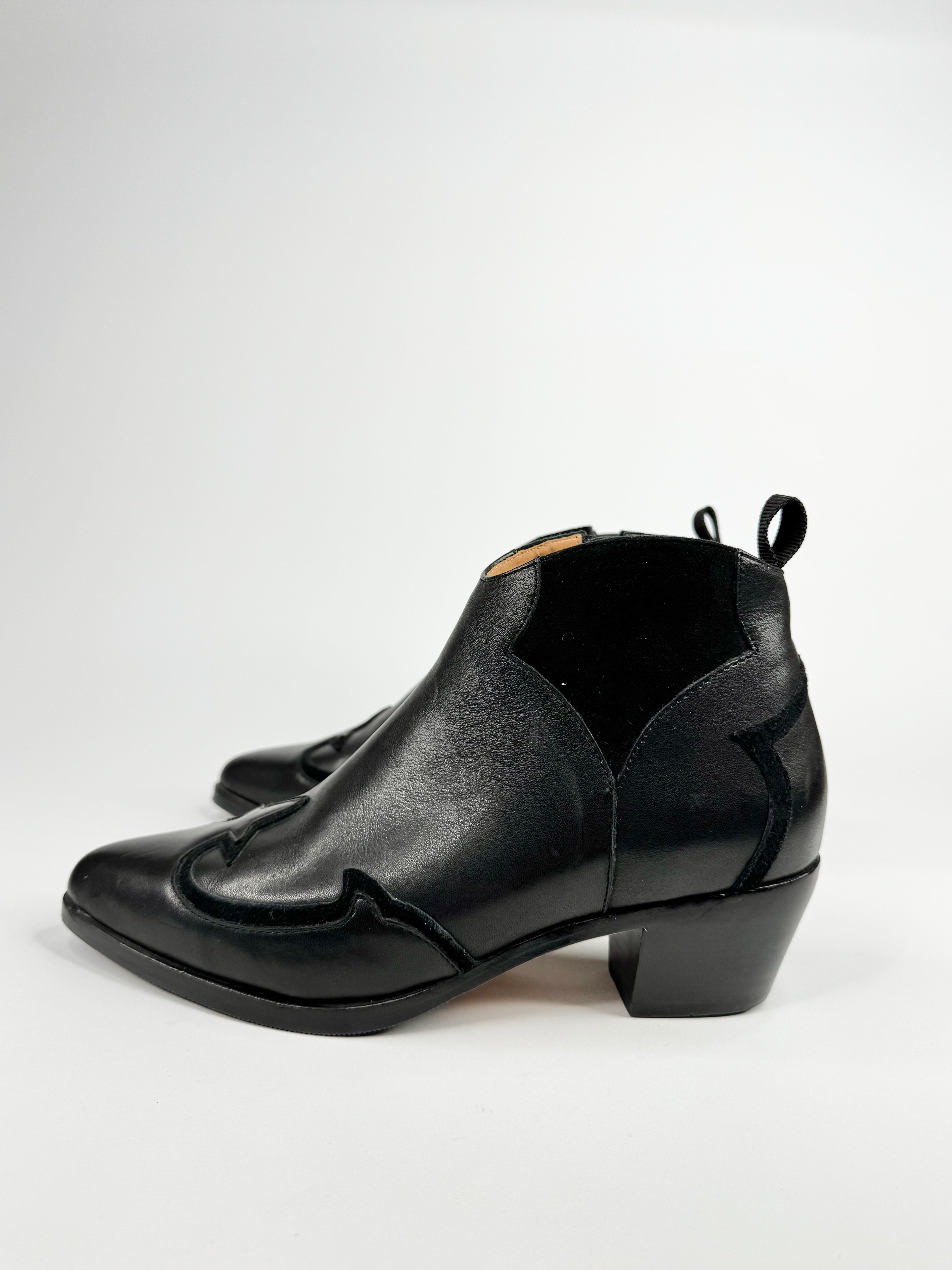 Bared Black Leather & Suede 'Quetzal' Anke Boots - EU36