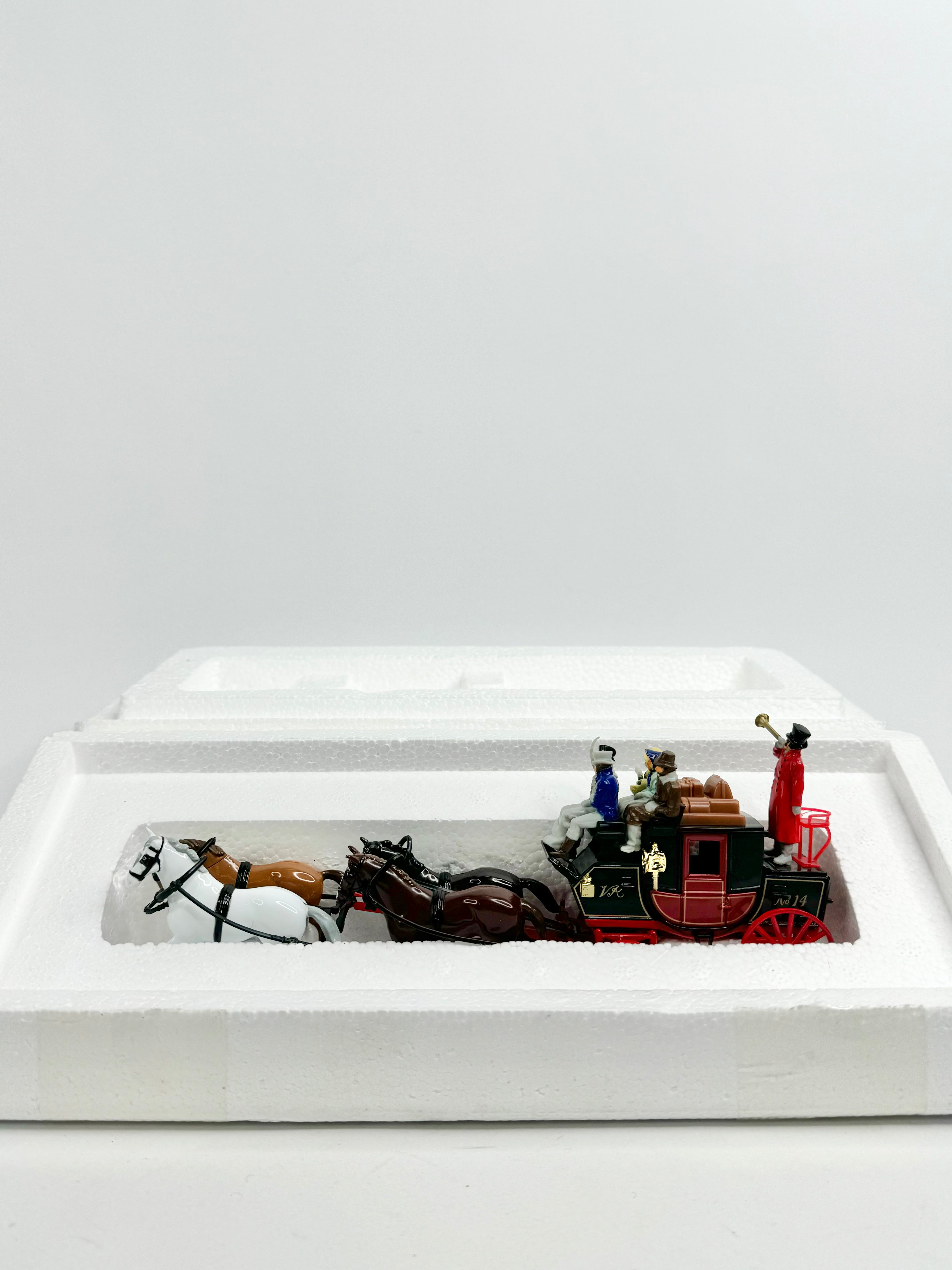 Matchbox Models of Yesteryear 1820 Horse & Carriage - NWT