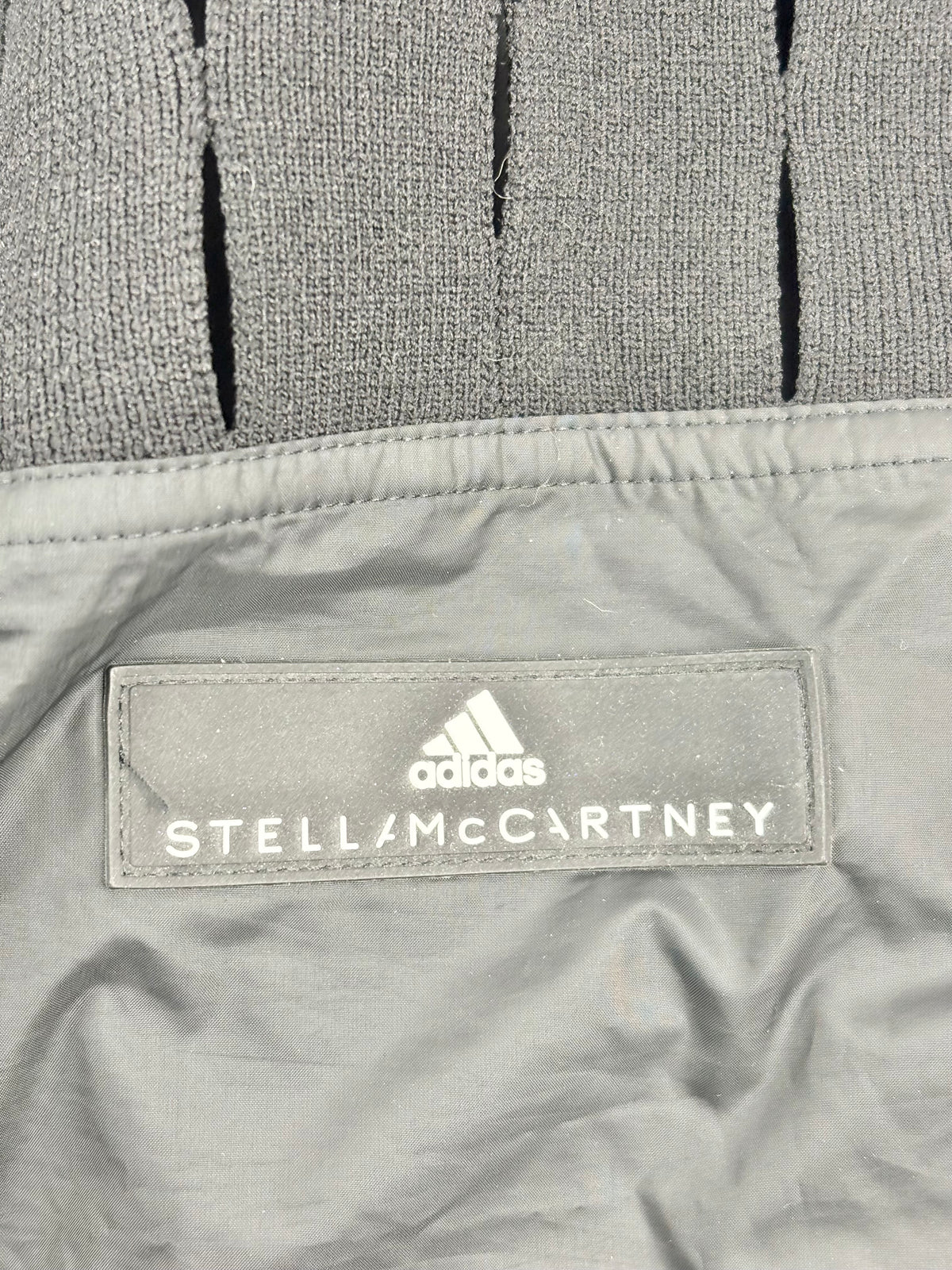 Stella McCartney x Adidas Black Waterproof Pullover - AU10