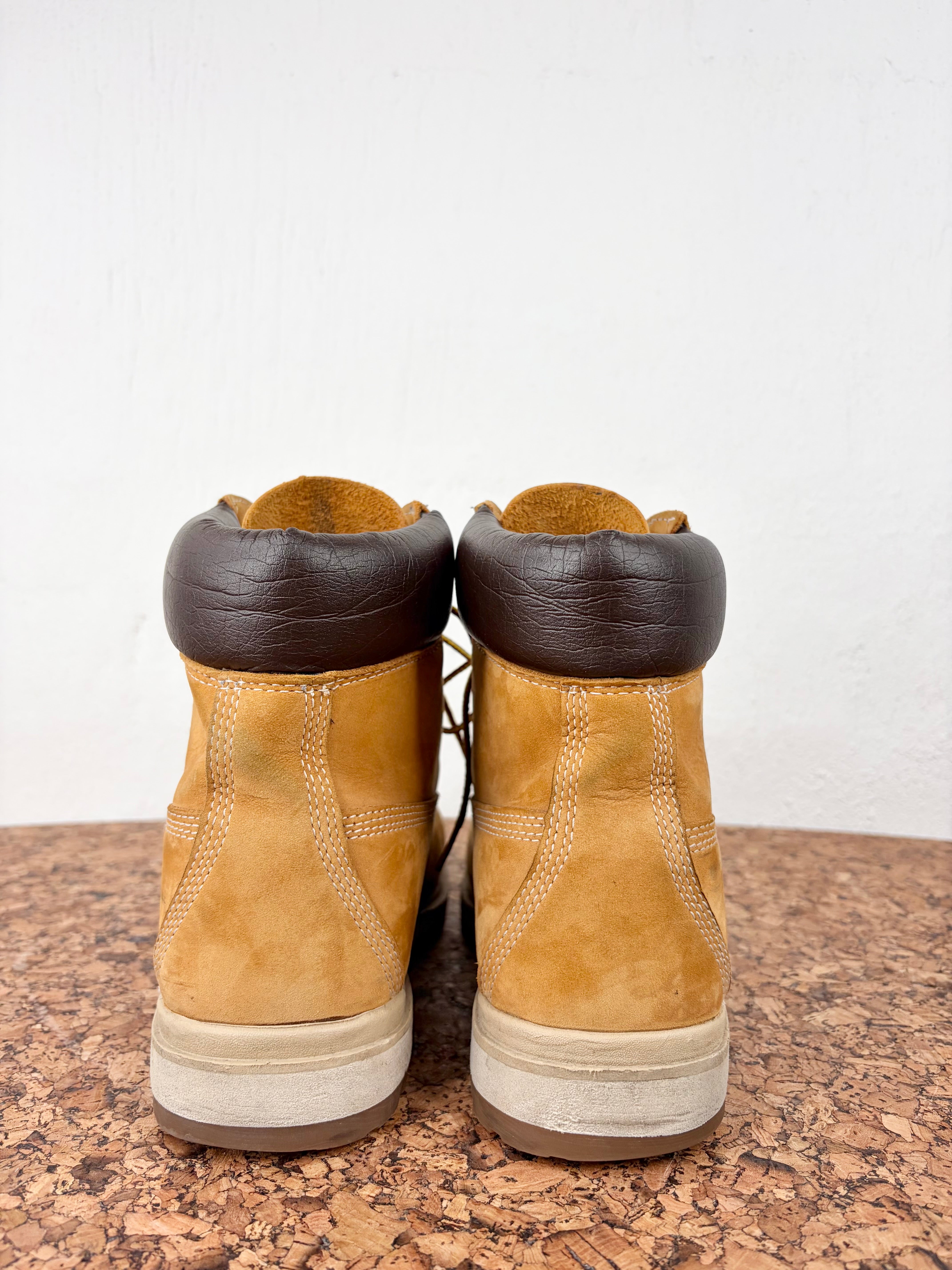 Timberland Wheat Nubuck 'Radford' Waterproof Boot - EU41.5