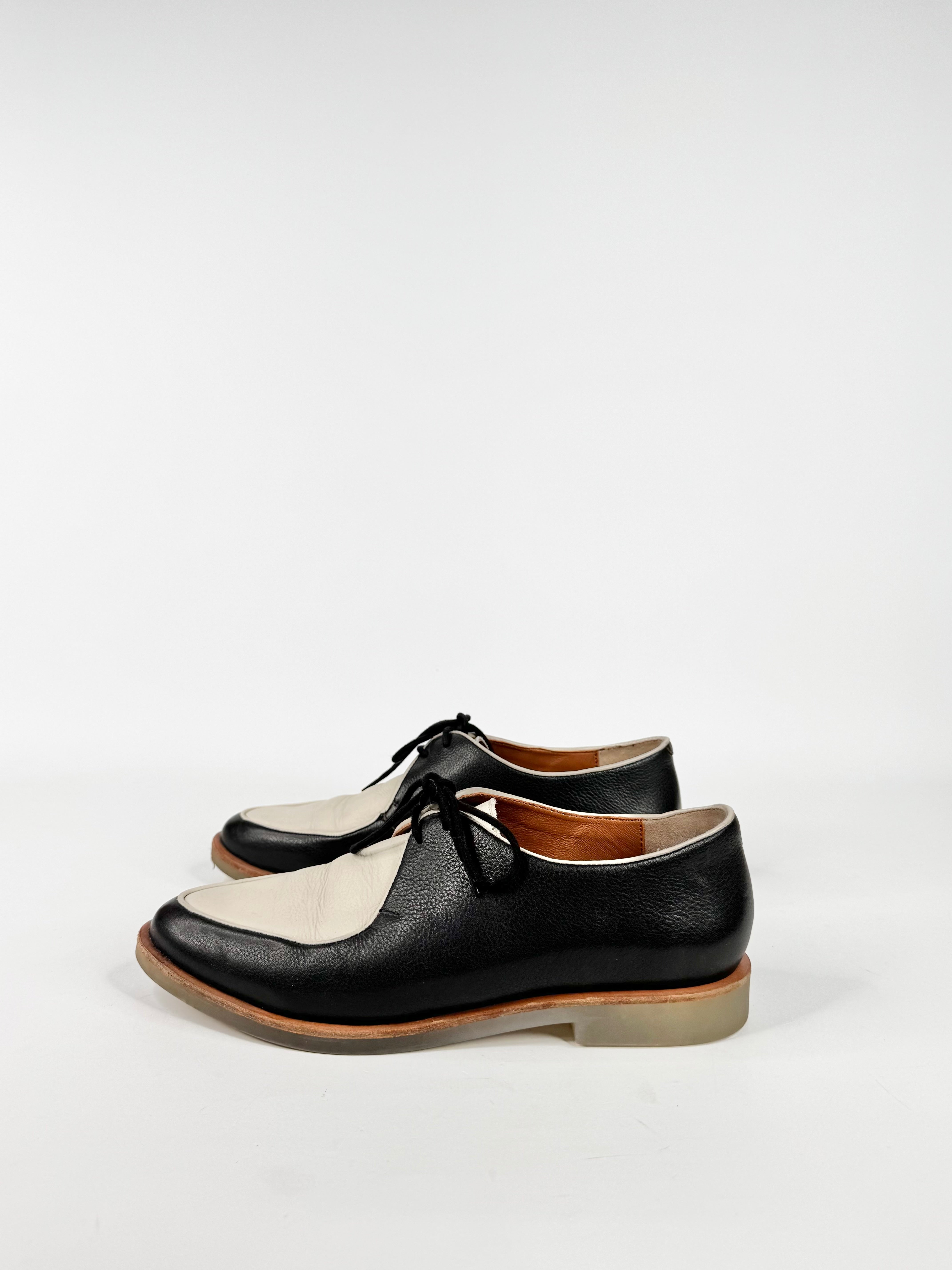 Elk Black & Cream Lace Ups - EU39