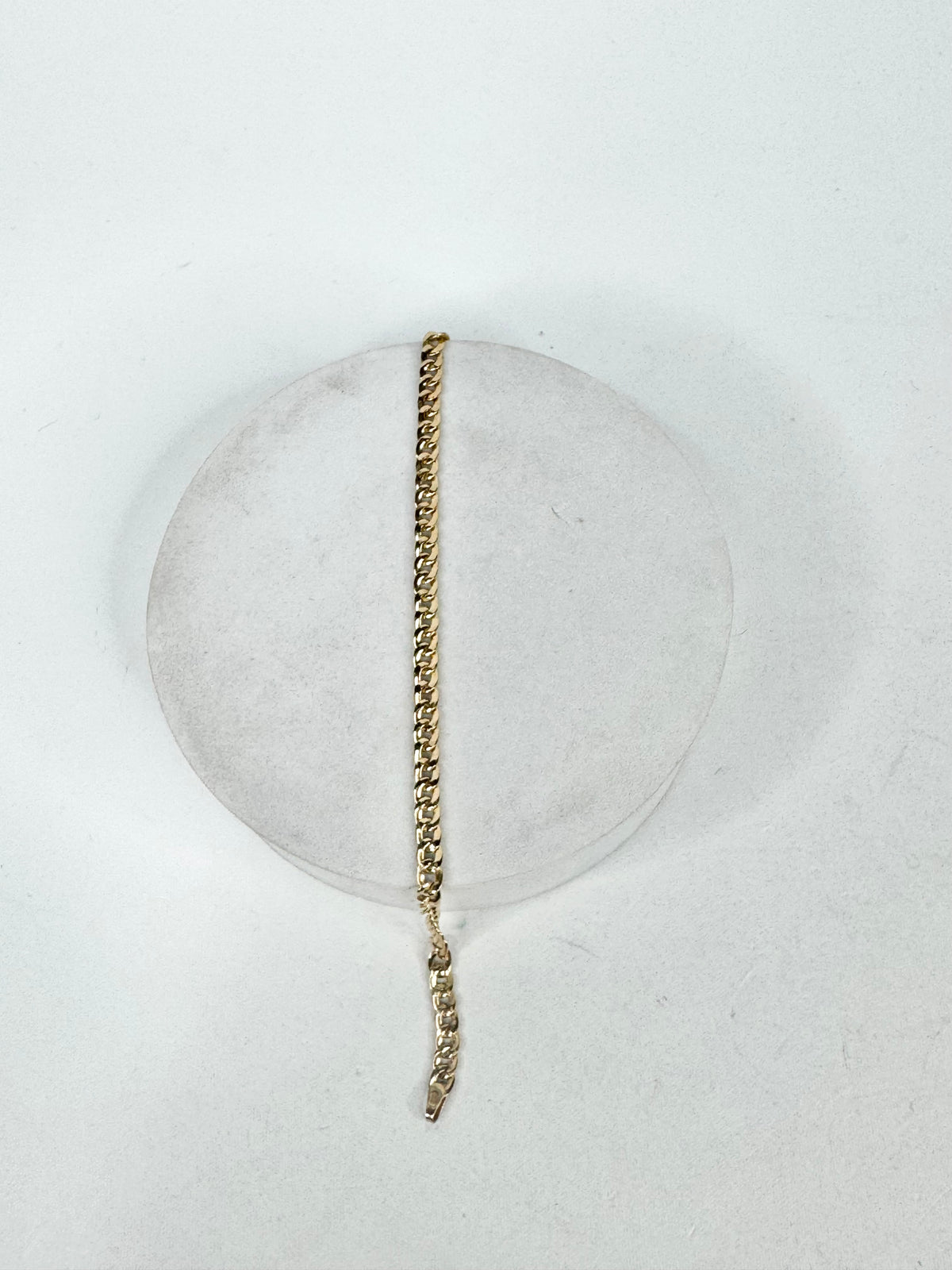 9ct Gold Flat Curb Chain Bracelet