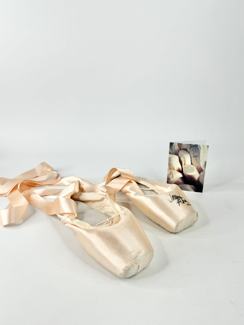 The Australian Ballet Jasmine Durham Signed Bloch Ballet Shoes - 6.5