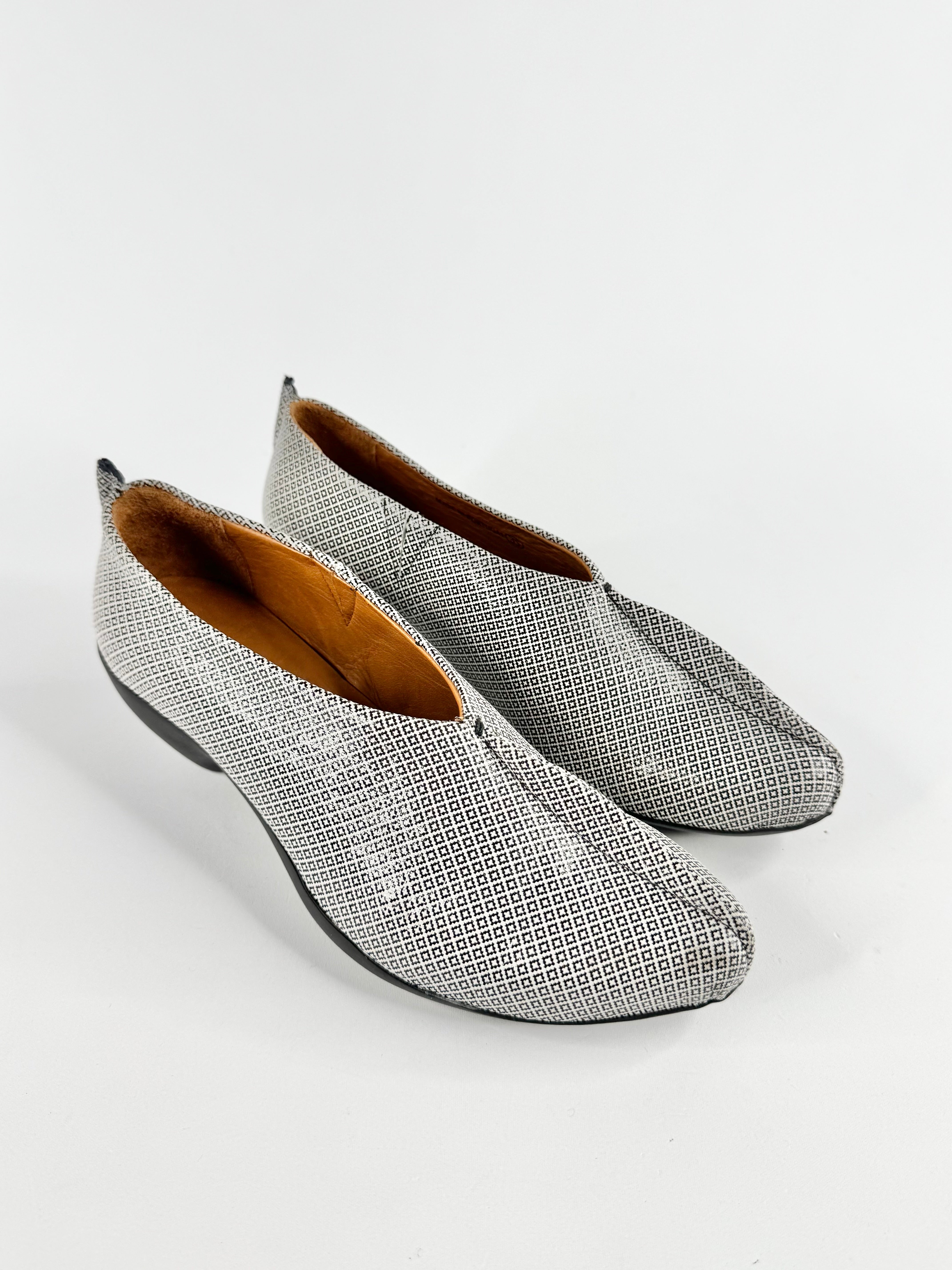 Tracey Neuls Sculptural Wedges - EU35
