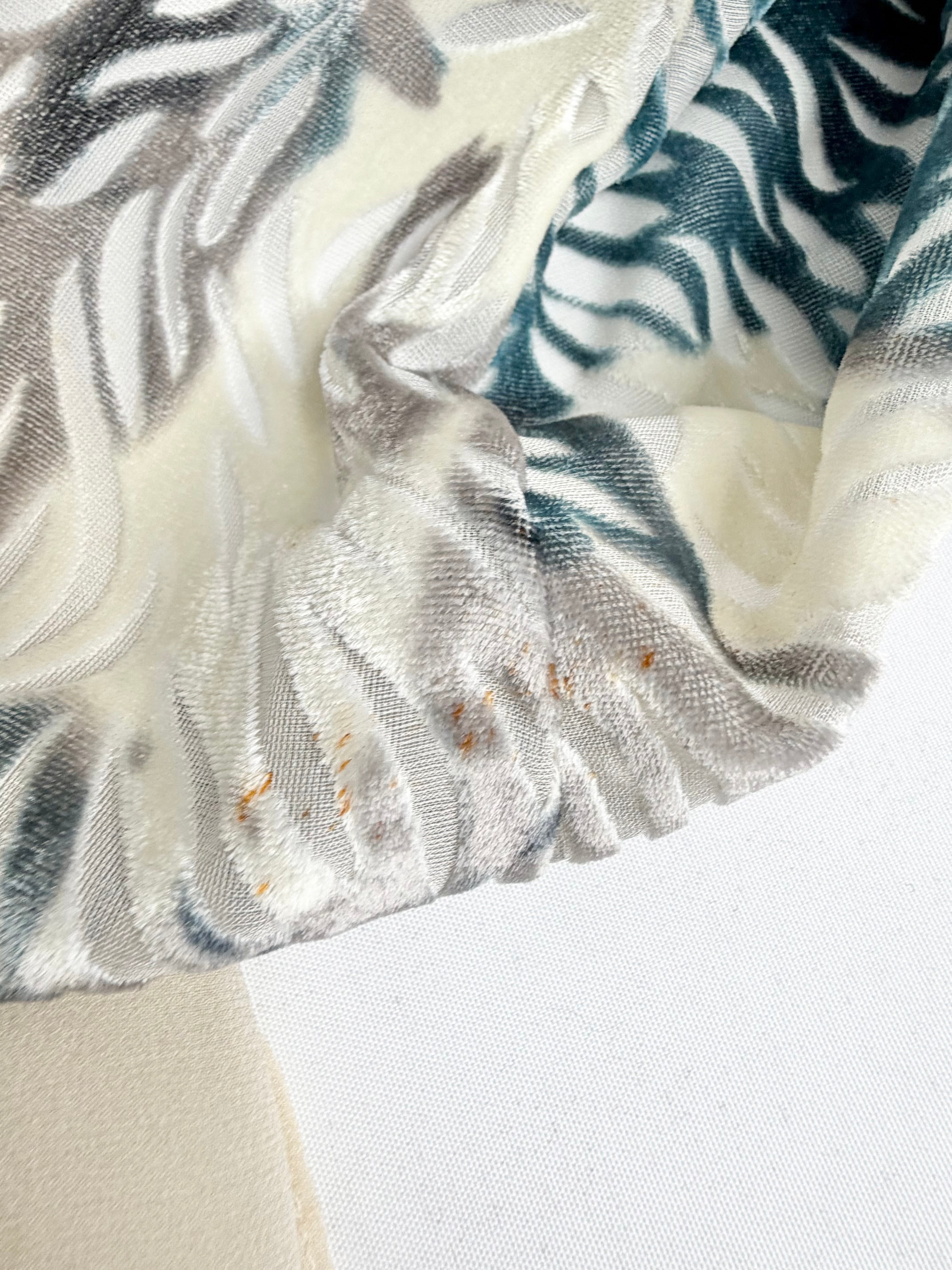 Nevenka Floral Velvet Flocked Dress - AU12