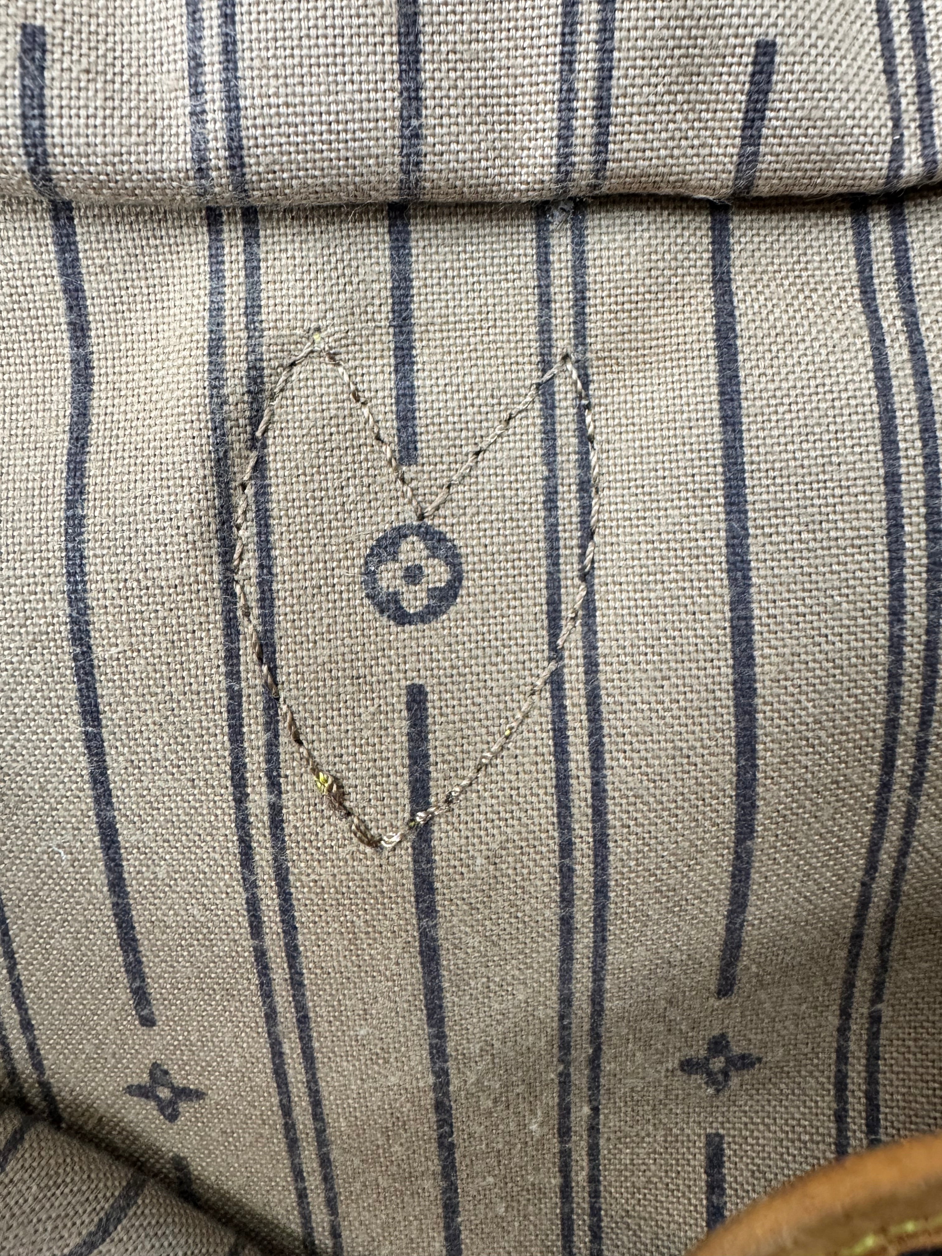 Louis Vuitton 2012 'Neverfull' Monogrammed Tote Bag