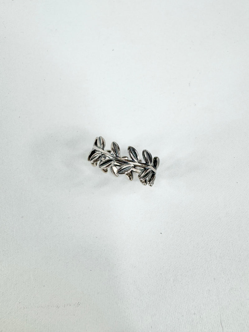 Pandora Laurel Leaf Ring
