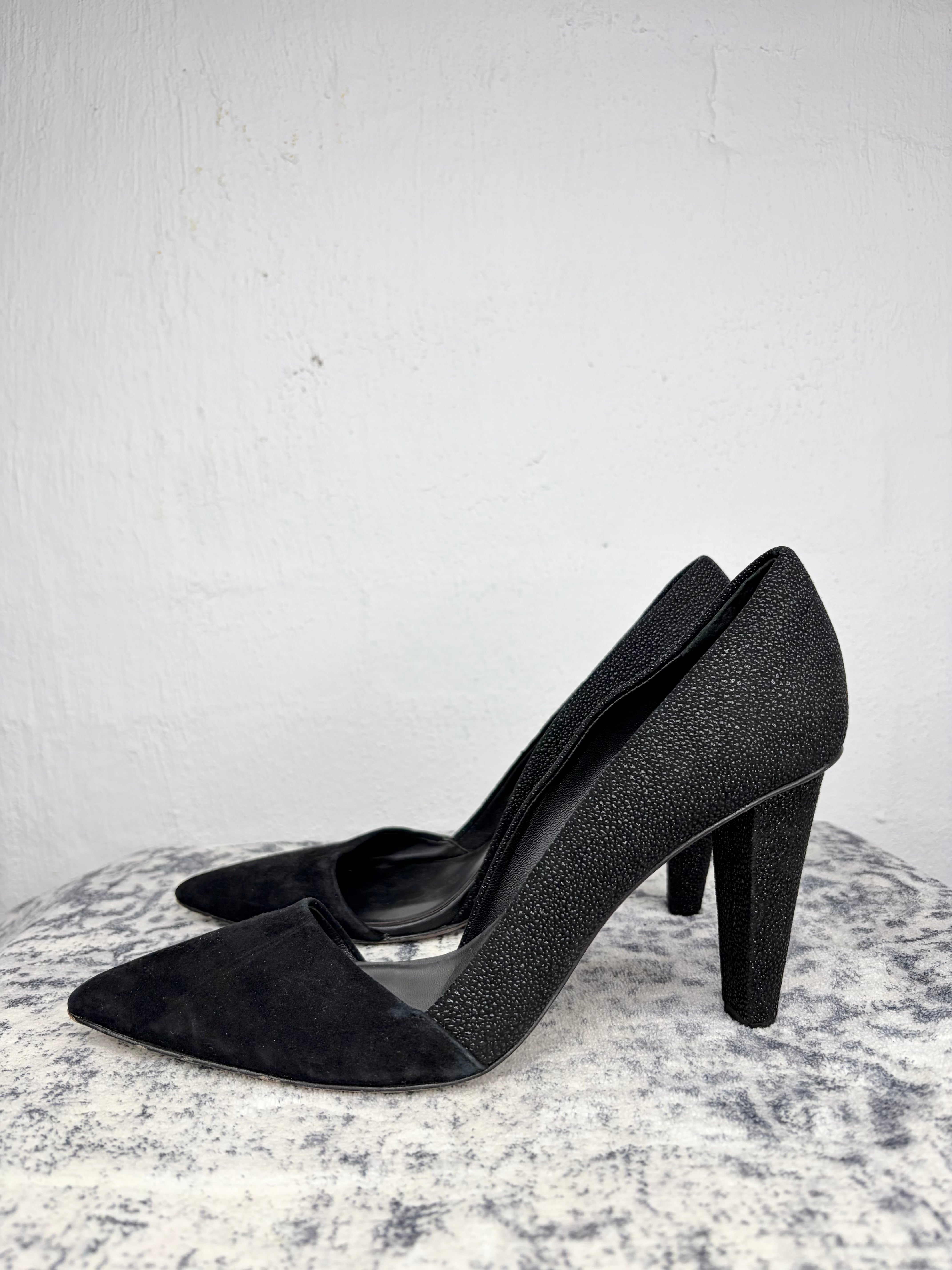 Rebecca Minkoff Black Microbead Textured Heels - EU40
