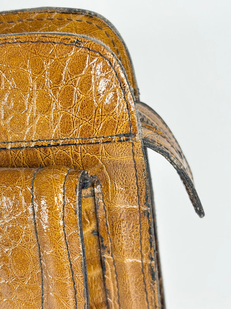Vintage Tan Croc-Embossed Leather Accordion Handbag