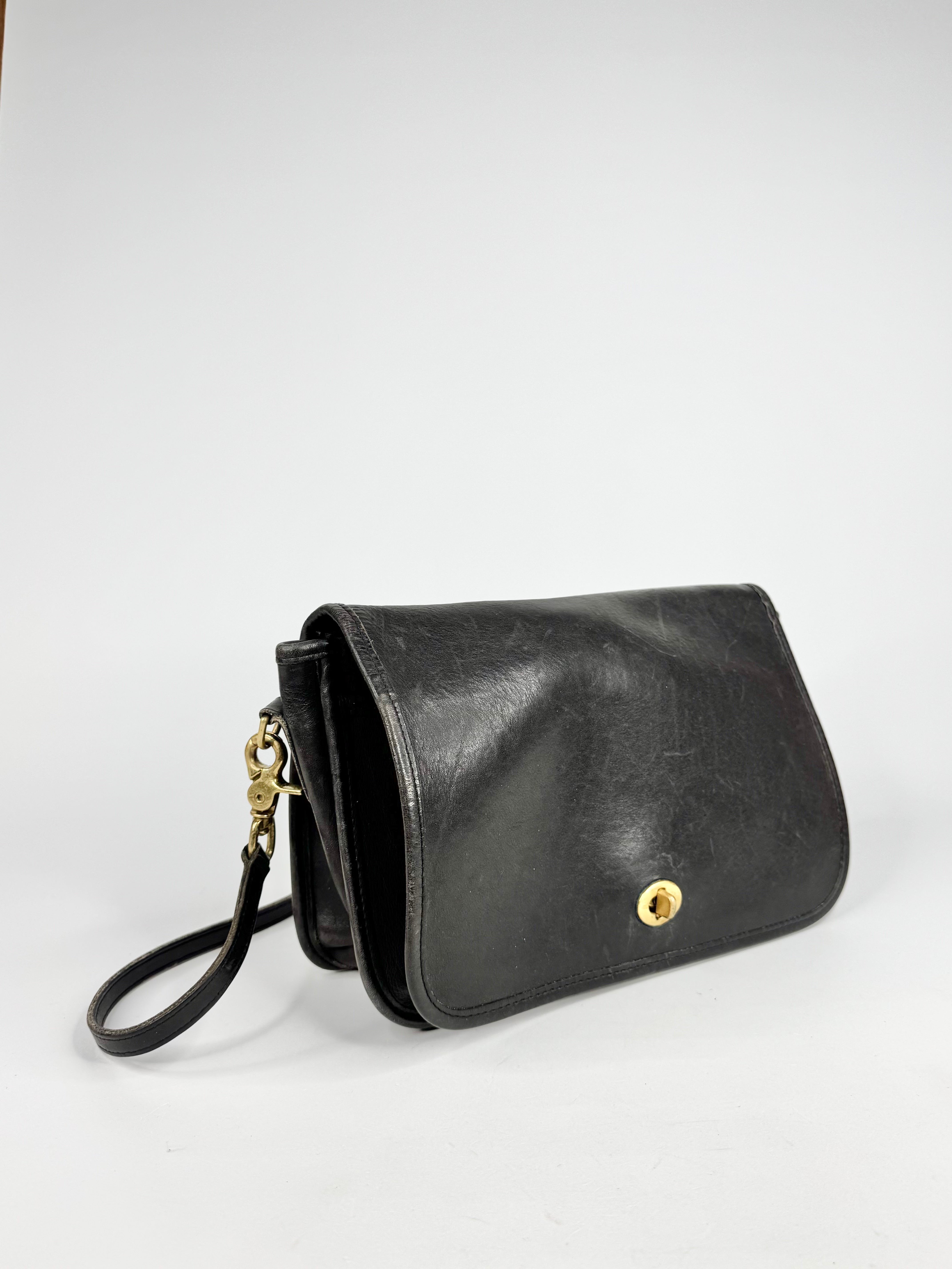 Vintage Coach Black Cross Body Leather Bag