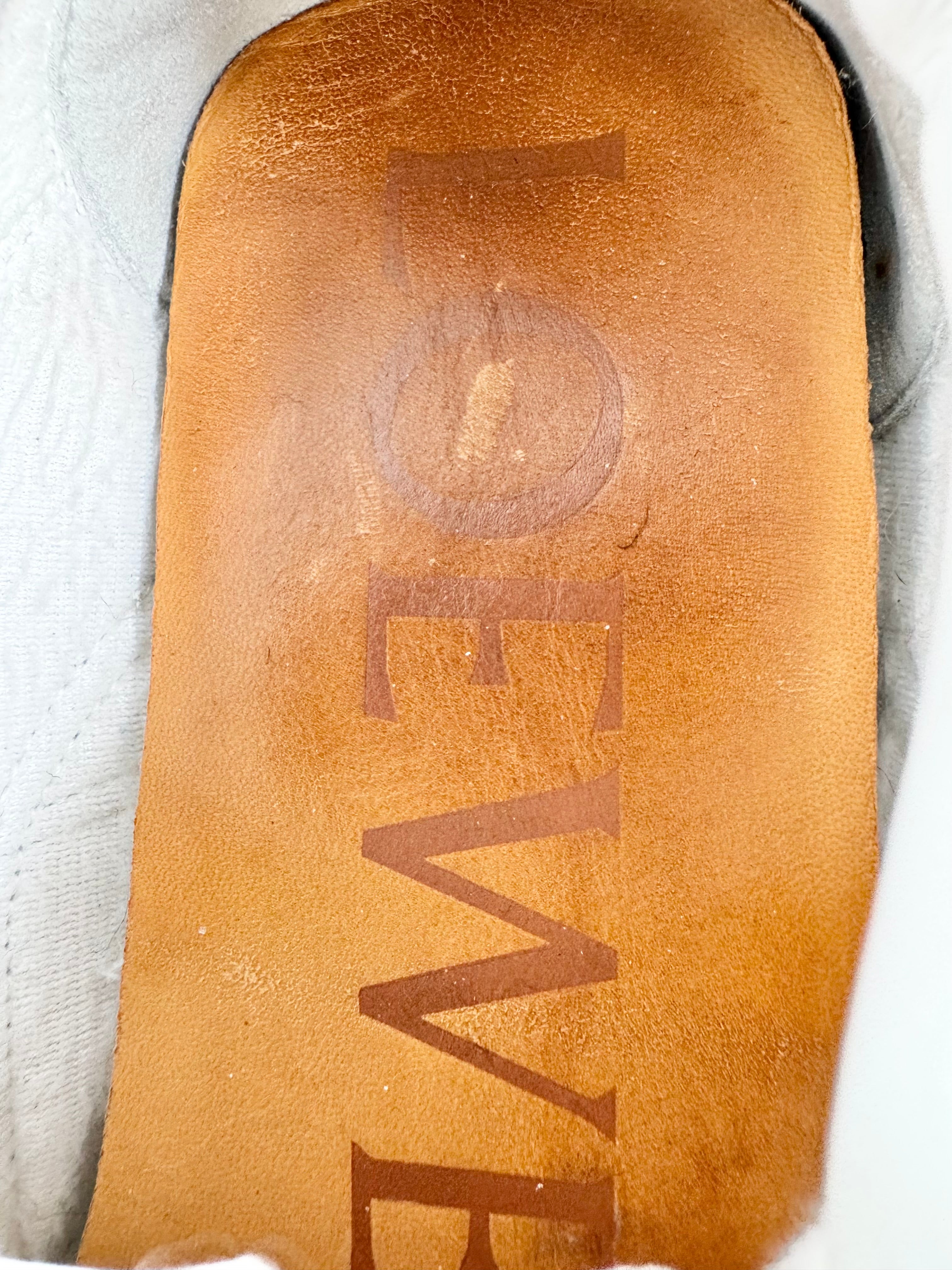 Loewe 'Flow' Runner - 40