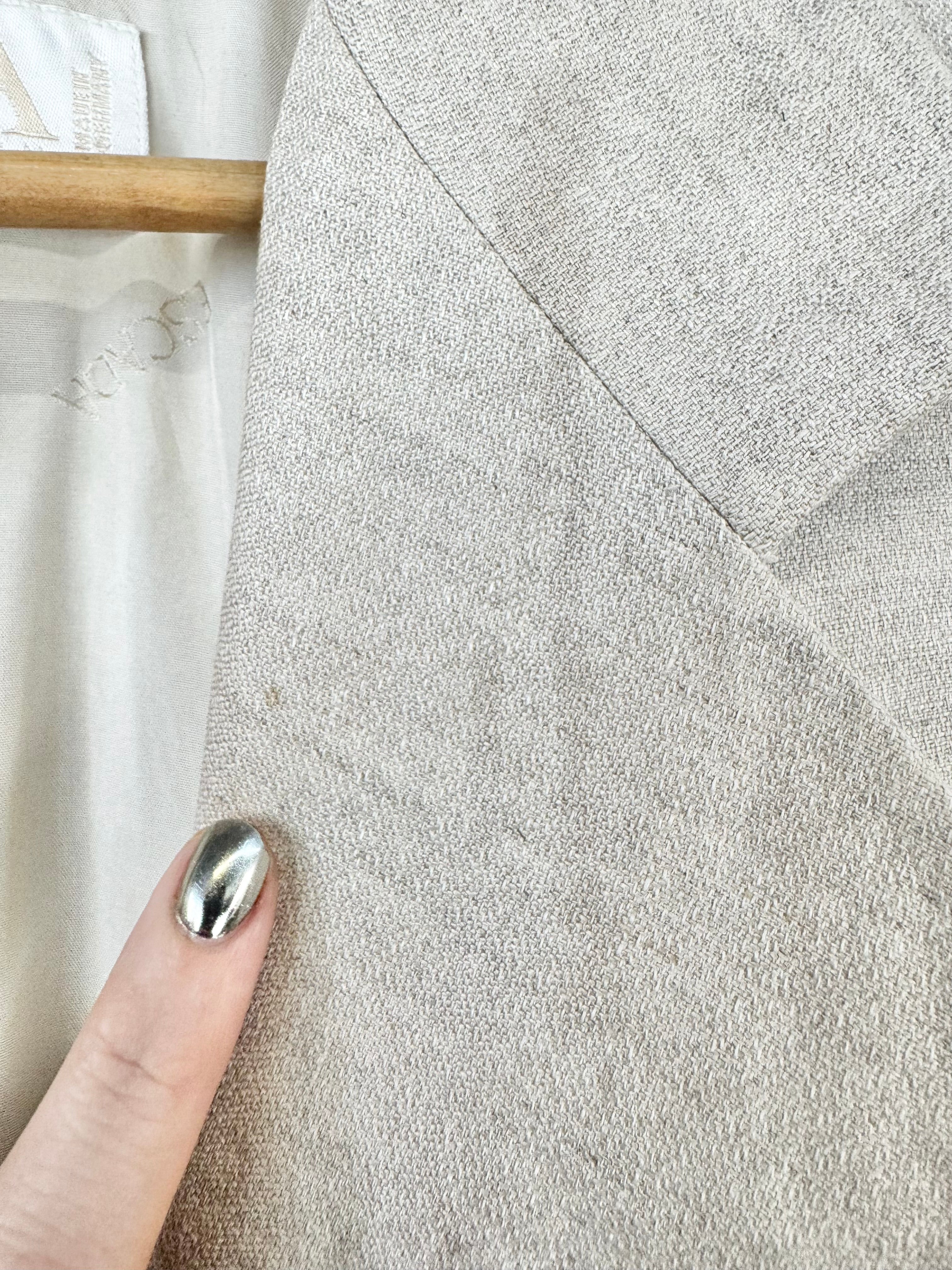 Escada Woven Linen Two Piece Set Blazer & Shorts Set - 42