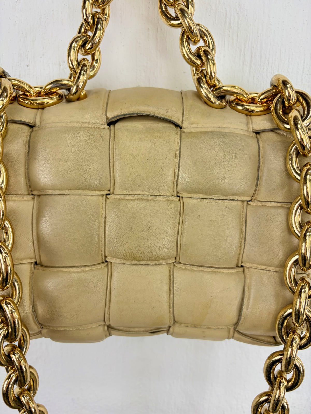 Bottega Veneta Chain Cassette Bag in Porridge & Gold