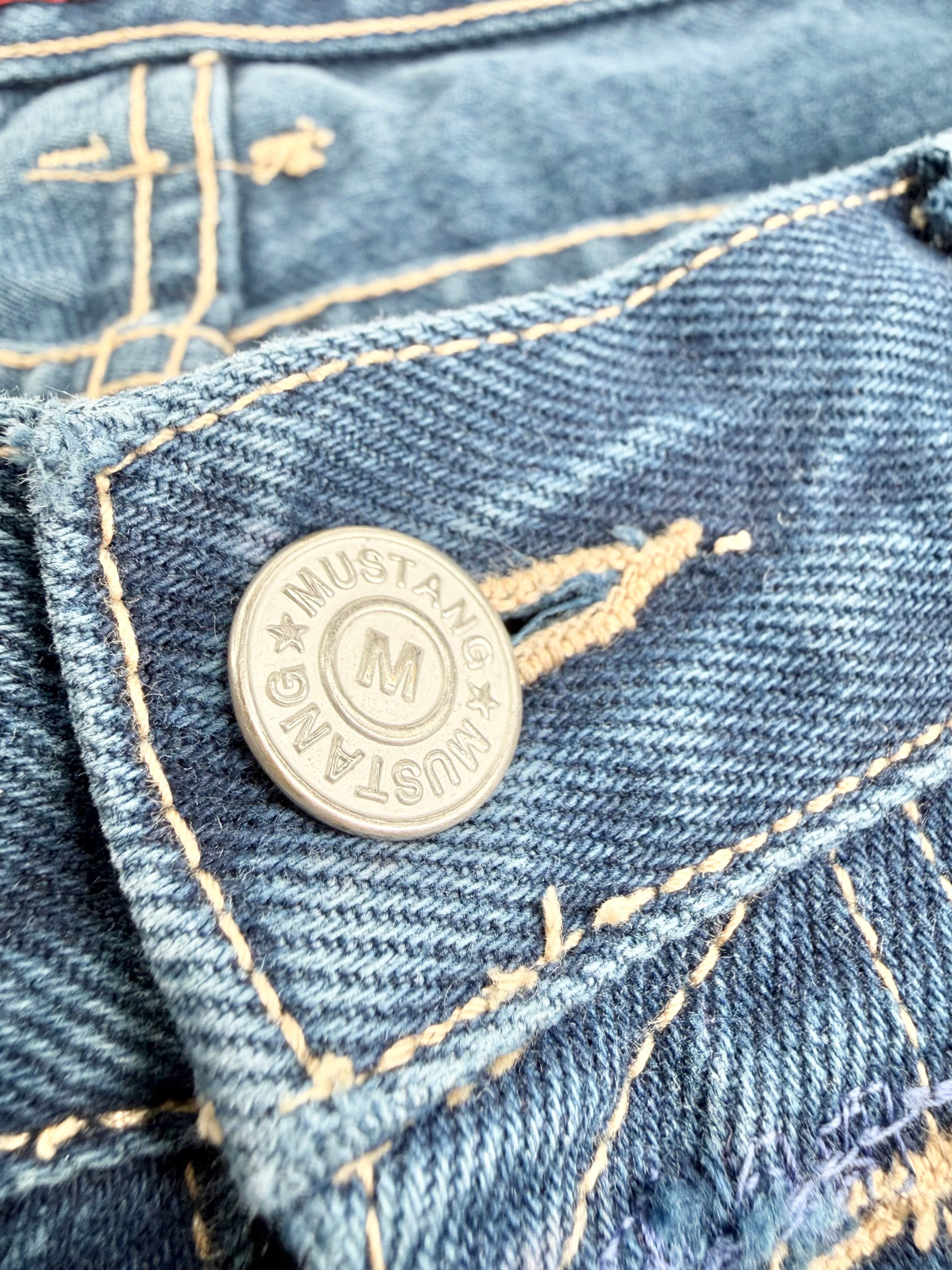 Mustang Blue Denim Button Up Jeans - AU14