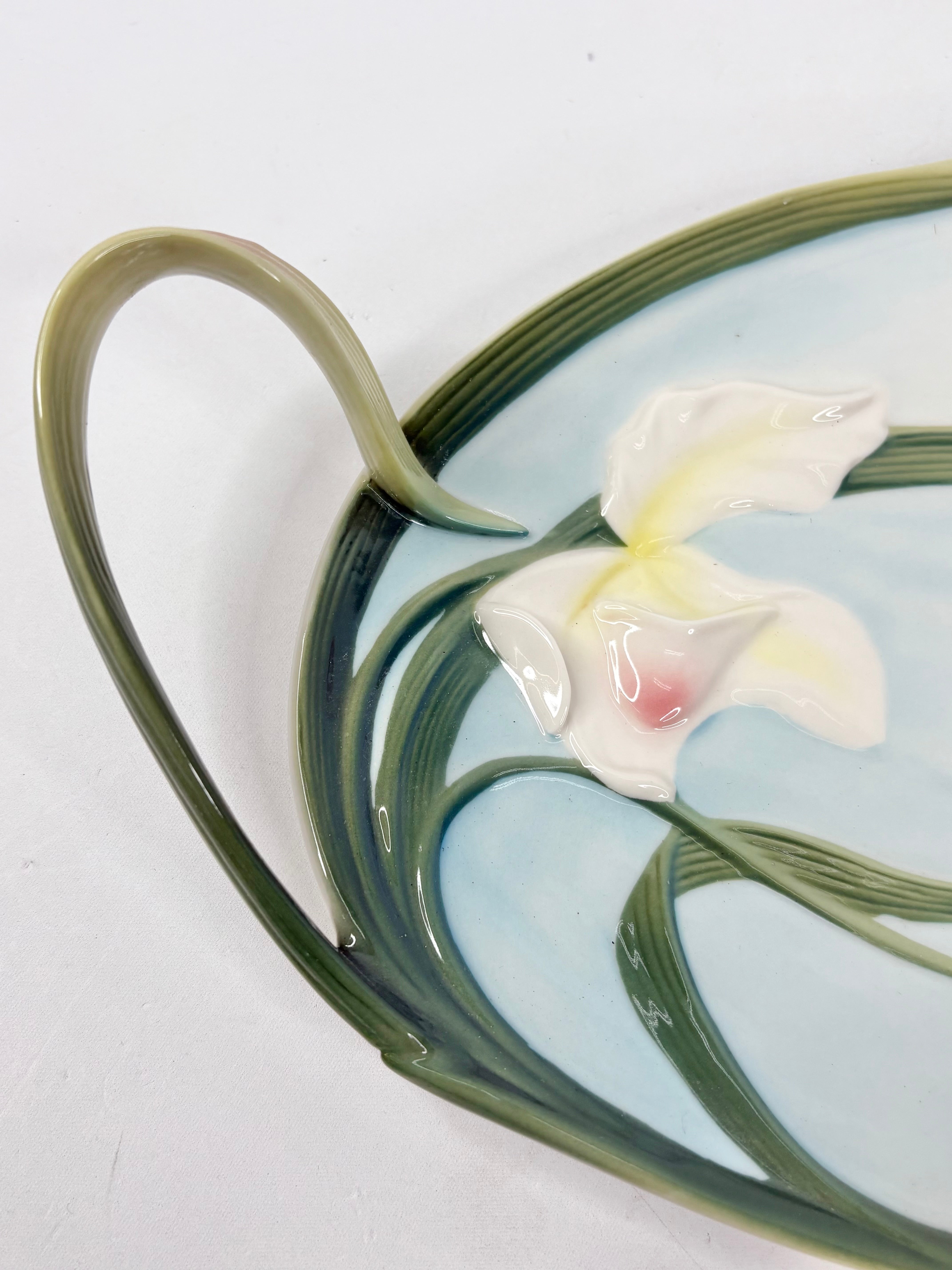 Franz Collection Papillon Handle Porcelain Tray